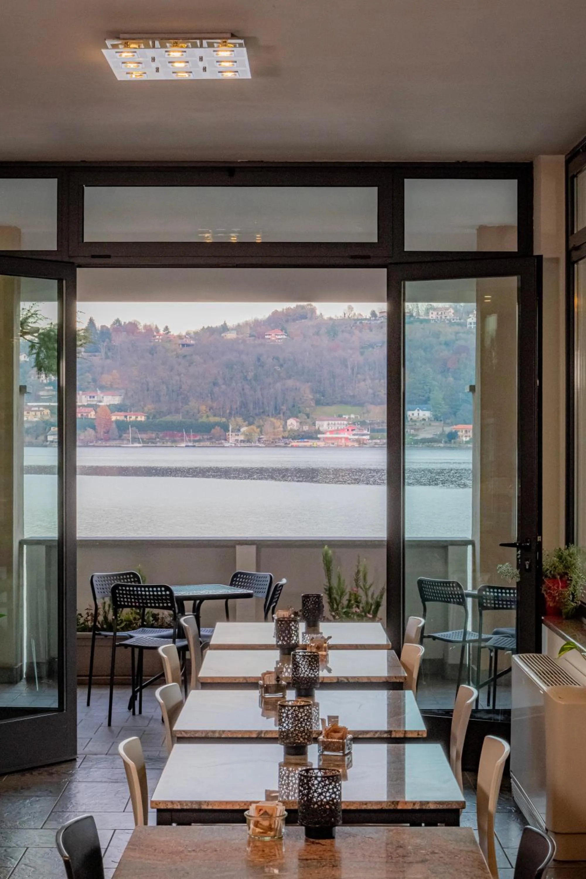 Natural landscape in Hotel Chalet del Lago