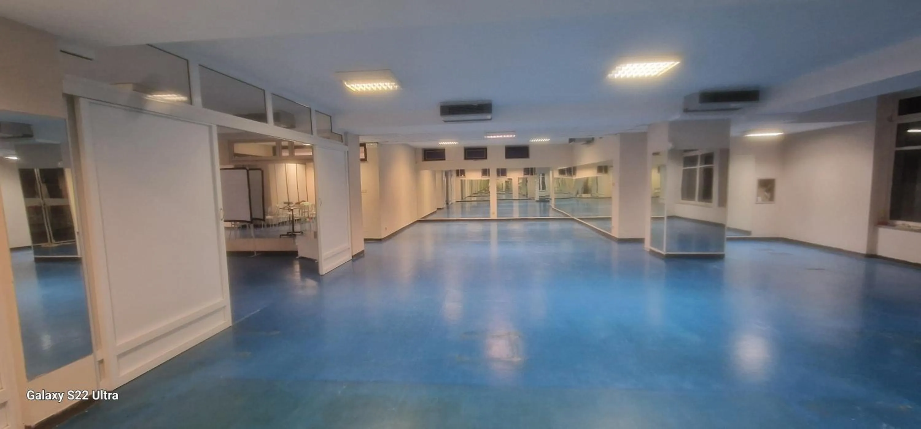 Business facilities in Hotel Chalet del Lago