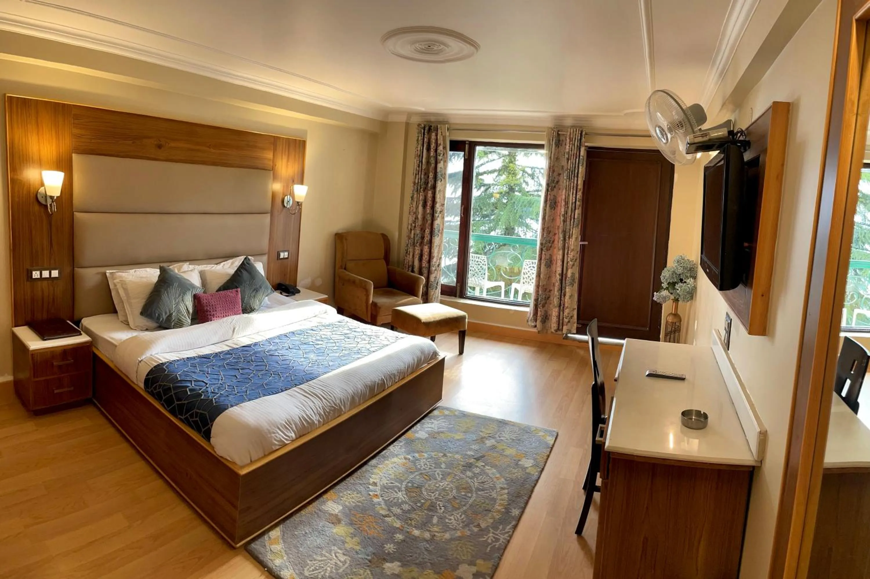 Bed in Mongas Hotel & Resort