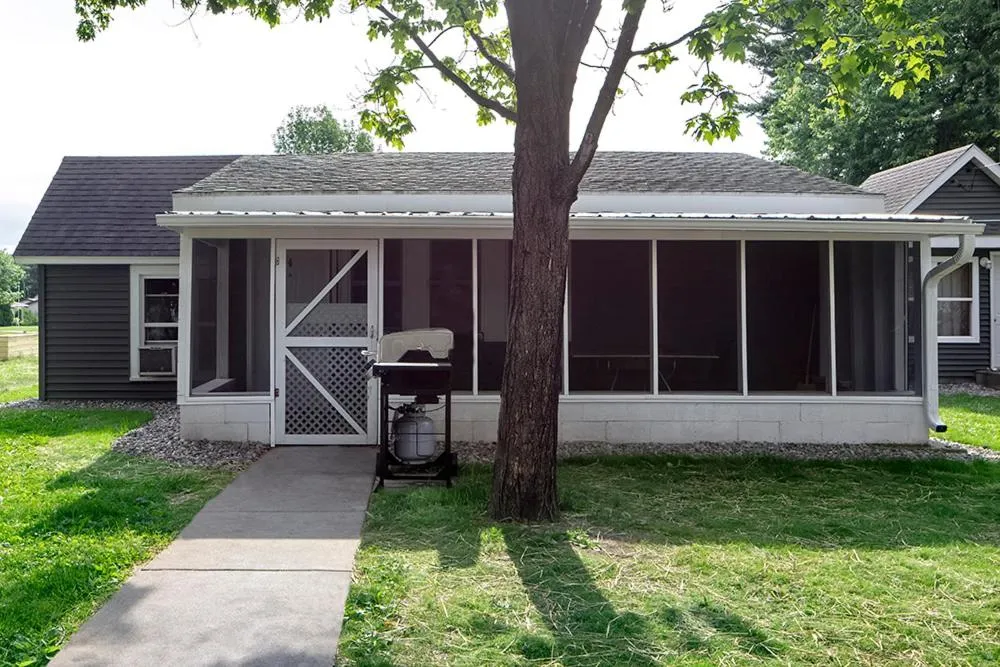 Big River Escape Riverside Cabins