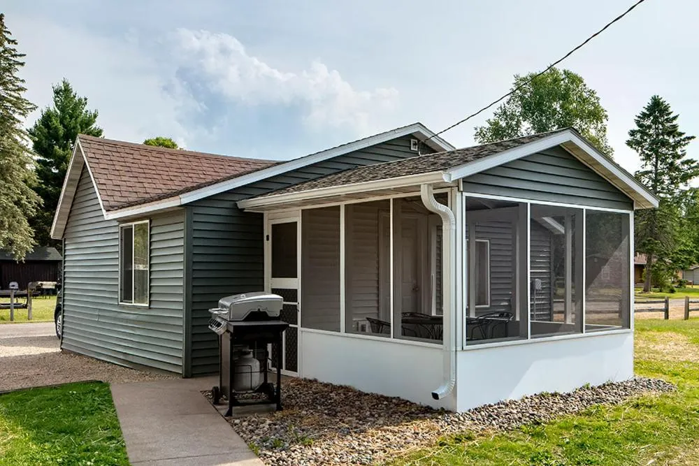 Big River Escape Riverside Cabins