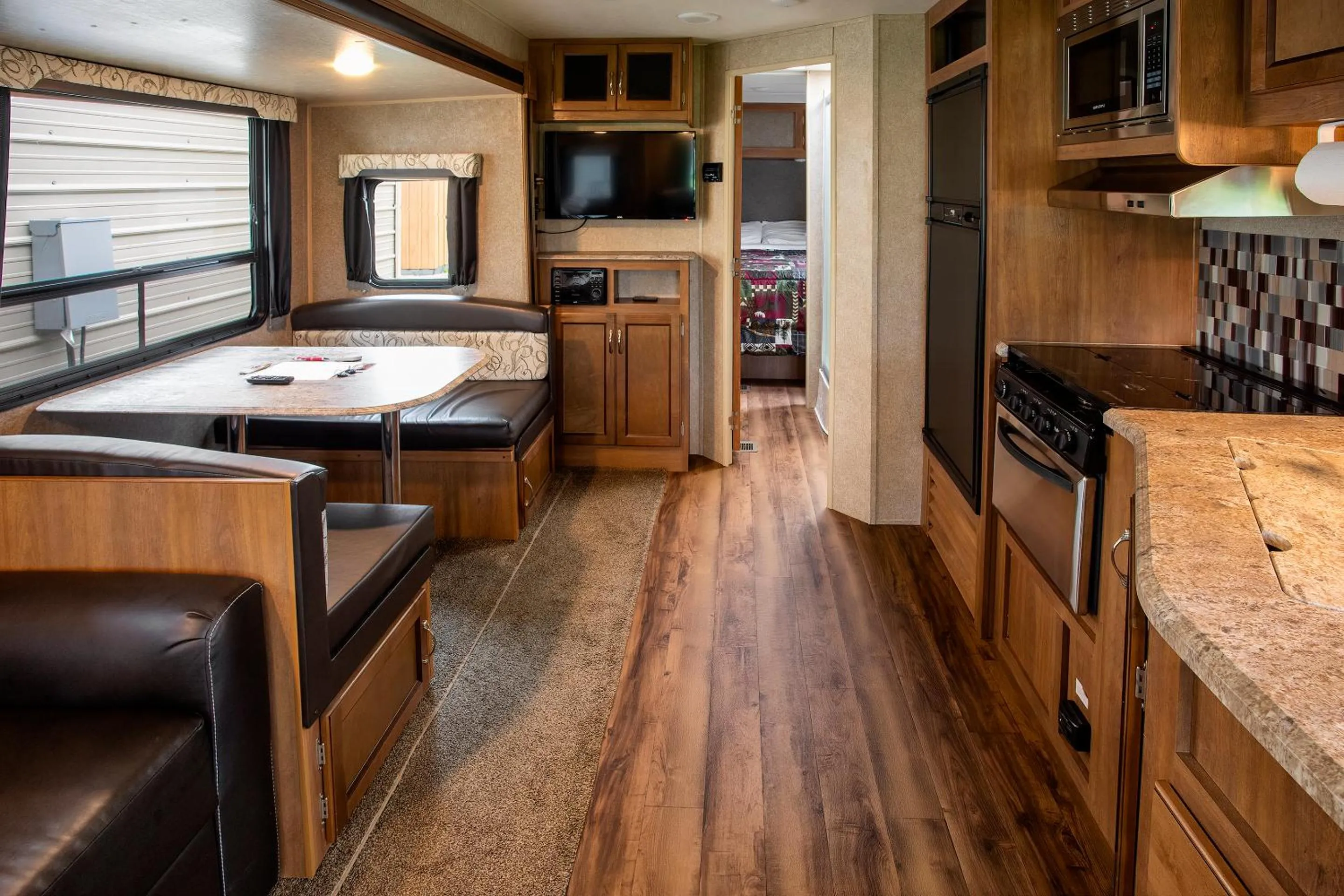 Big River Escape Riverside Cabins