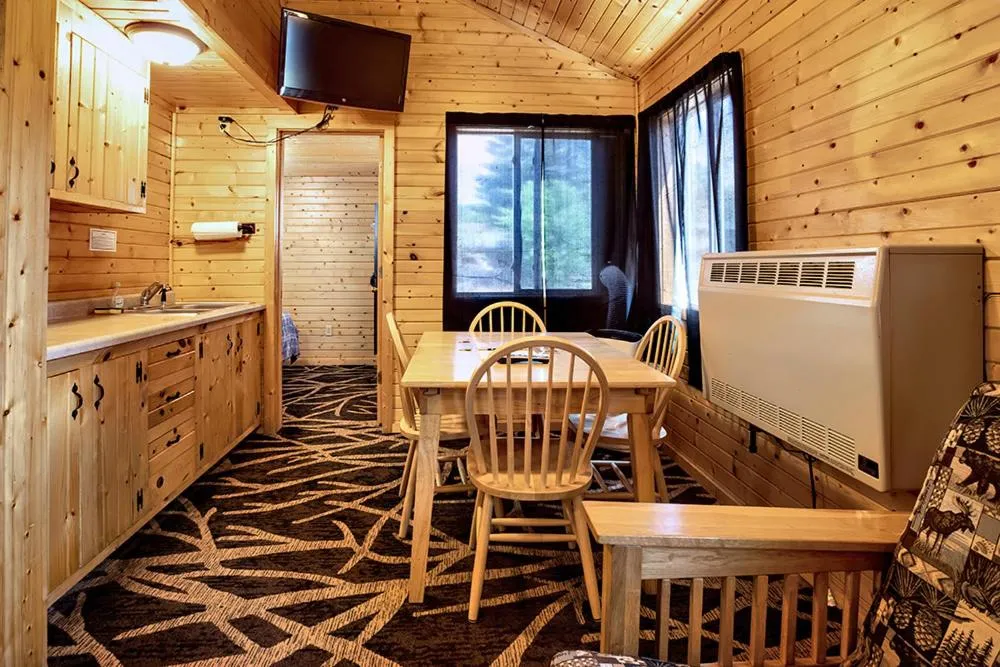 Big River Escape Riverside Cabins