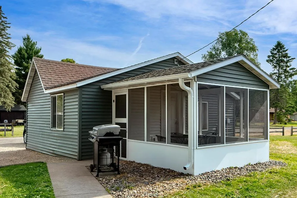 Big River Escape Riverside Cabins