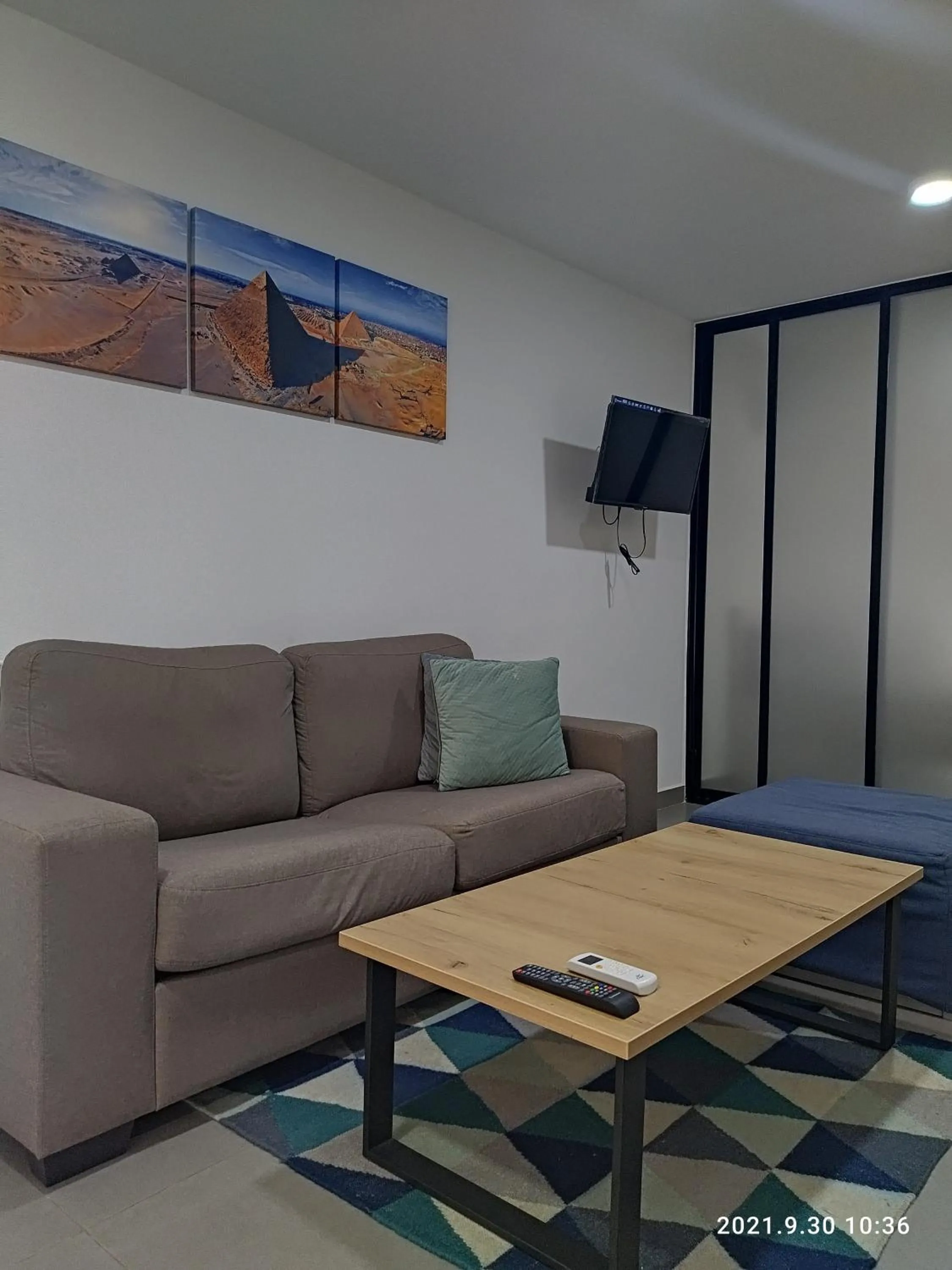 TV and multimedia in Berilo Deluxe Apartahotel