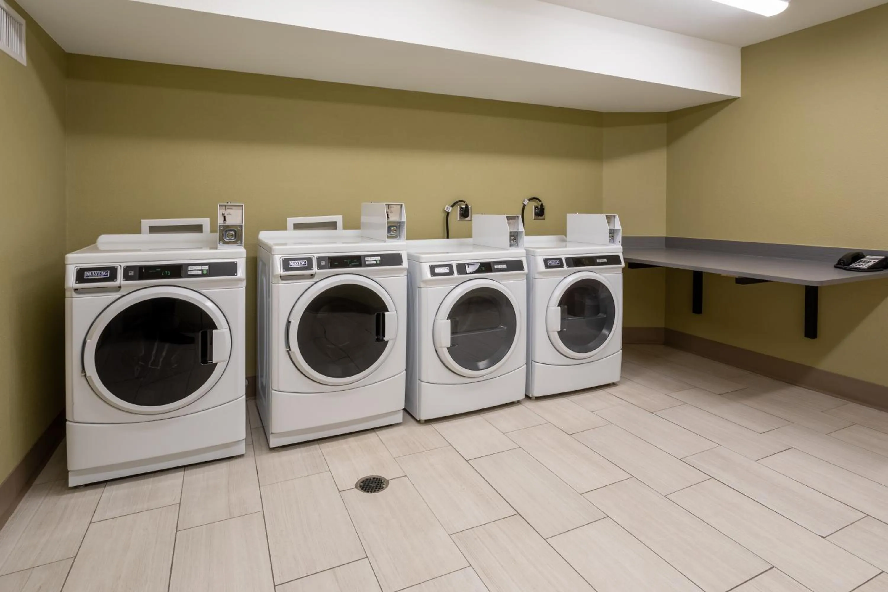 laundry in Holiday Inn Express Durango Downtown- Animas River