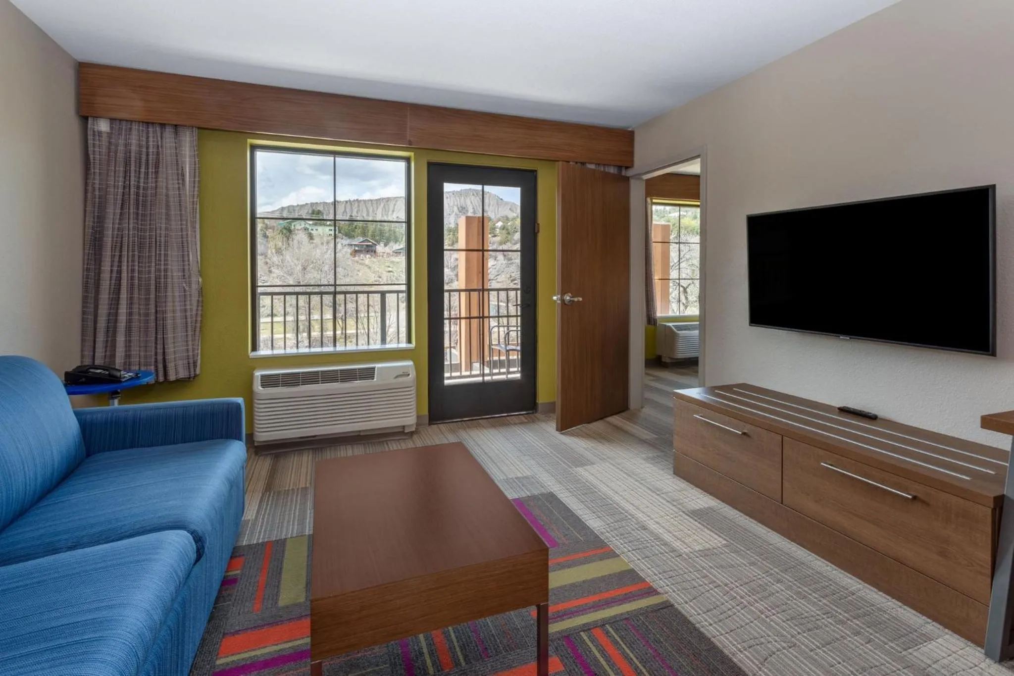 Photo of the whole room in Holiday Inn Express Durango Downtown- Animas River