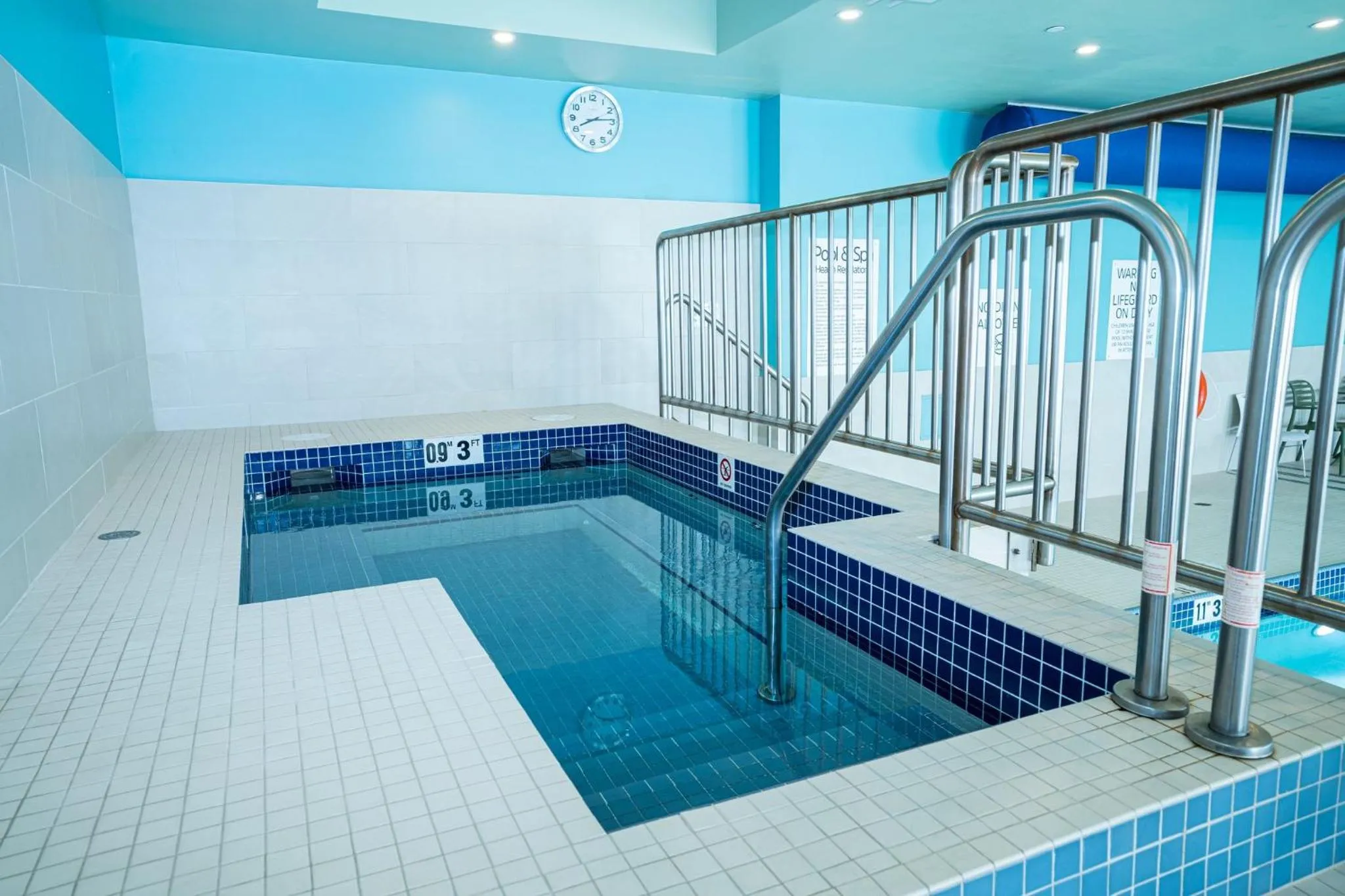 Swimming pool in Holiday Inn Express & Suites - Edmonton SW – Windermere by IHG