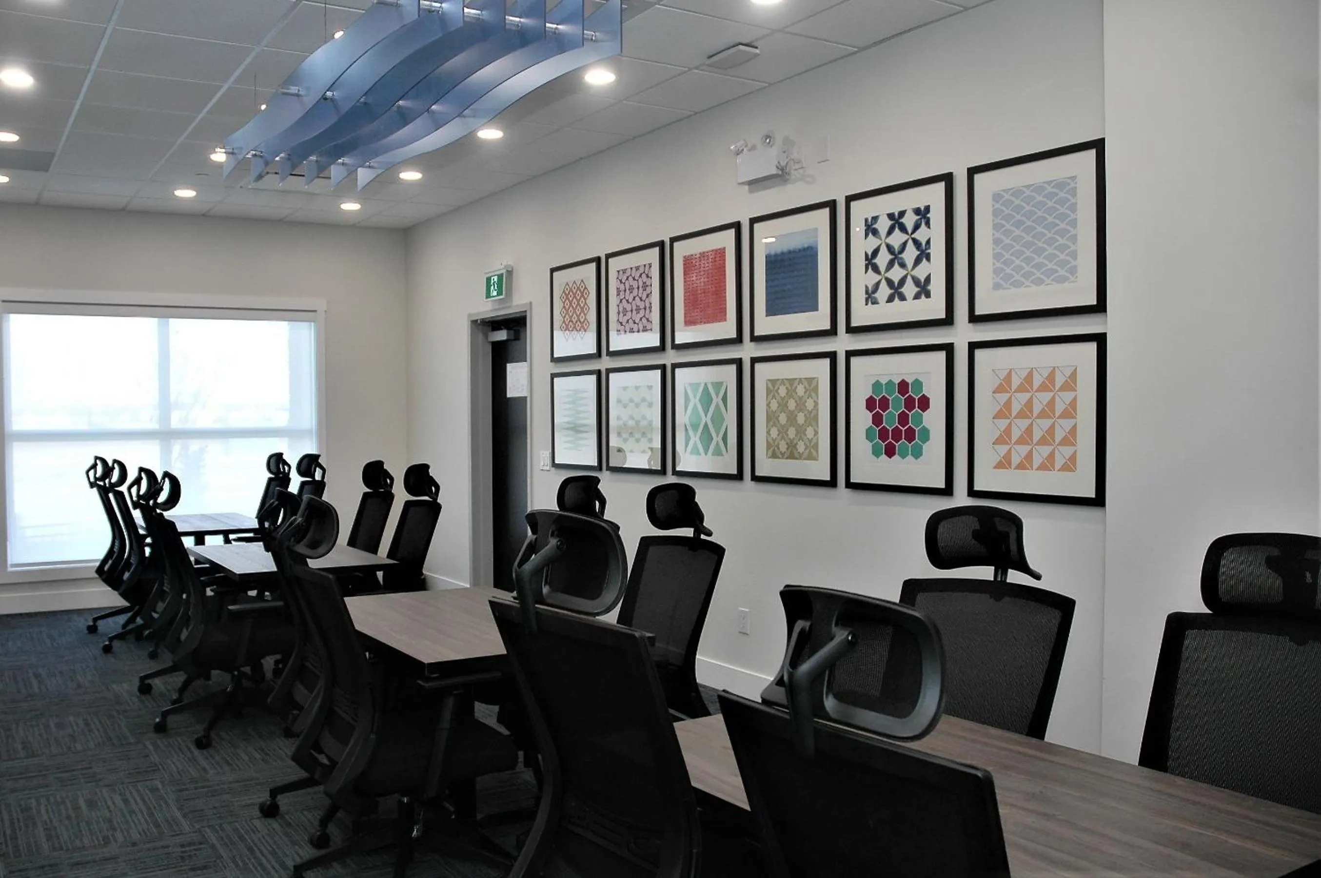 Meeting/conference room in Holiday Inn Express & Suites - Edmonton SW – Windermere by IHG