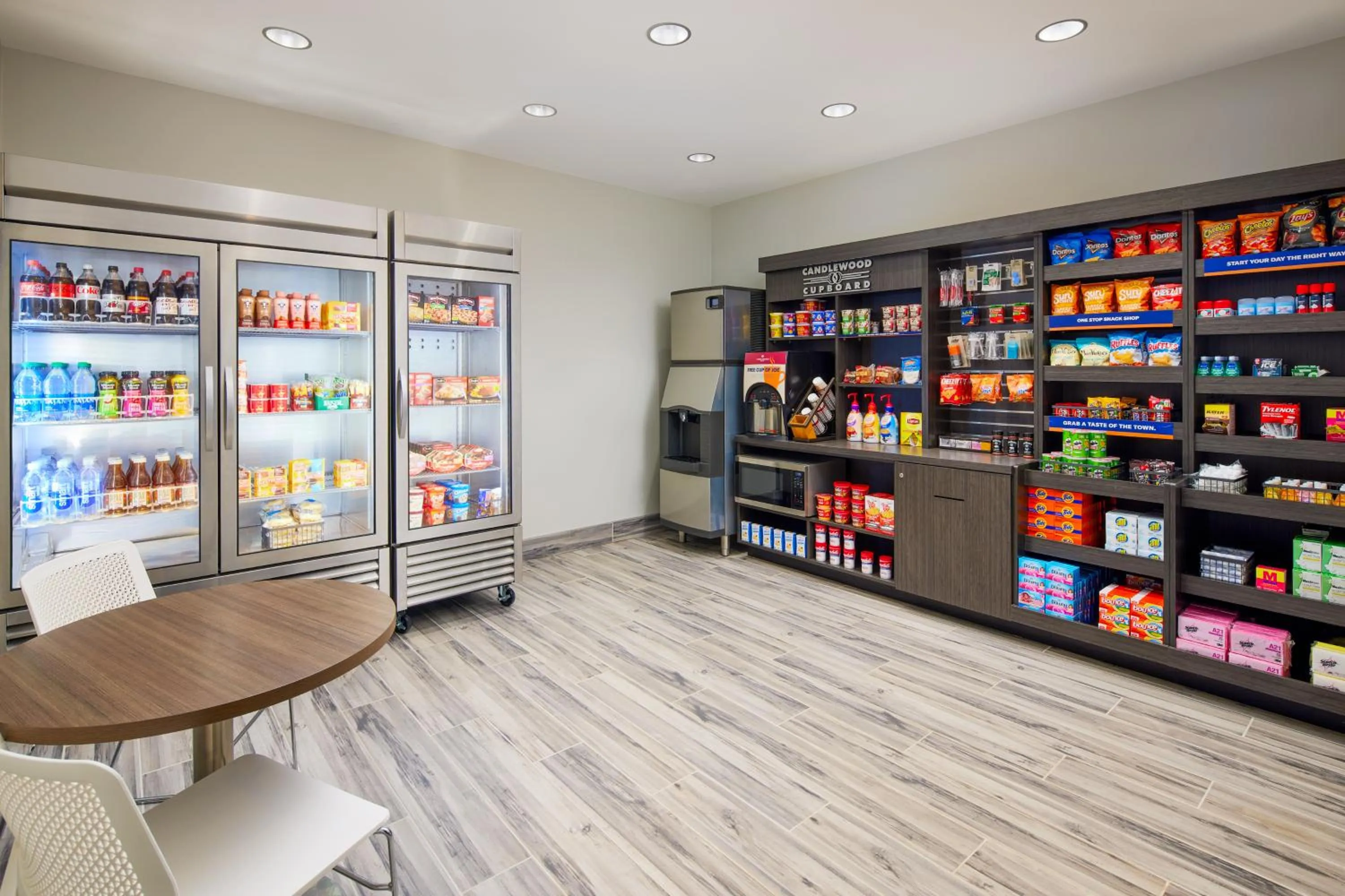 Food and drinks in Candlewood Suites - Lebanon by IHG