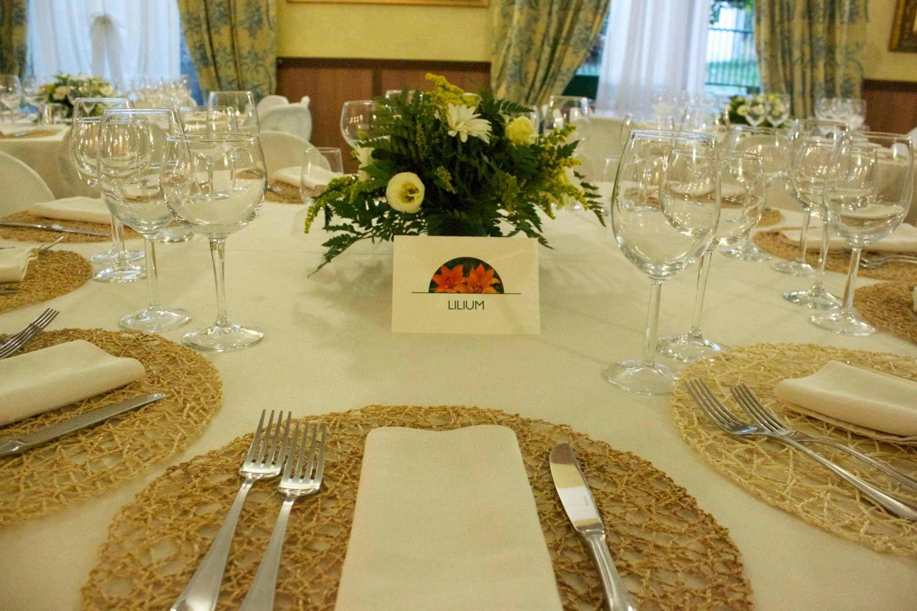 Restaurant/places to eat in Hotel Antico Residence Roma