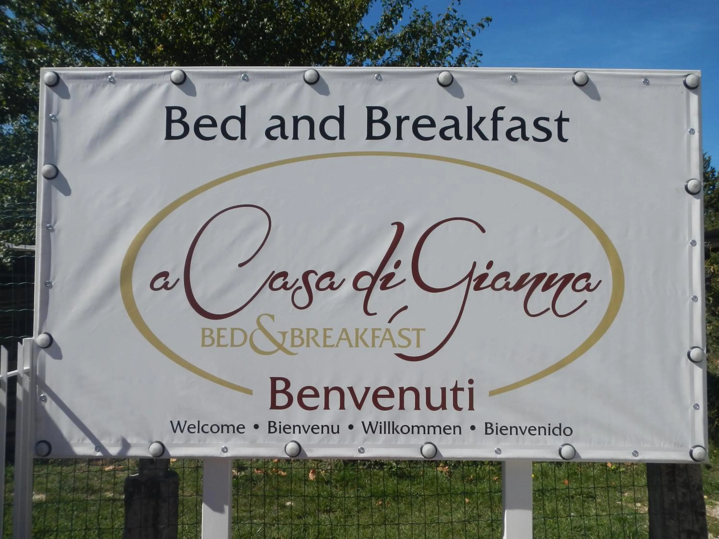 Property logo or sign in A casa di Gianna B&B