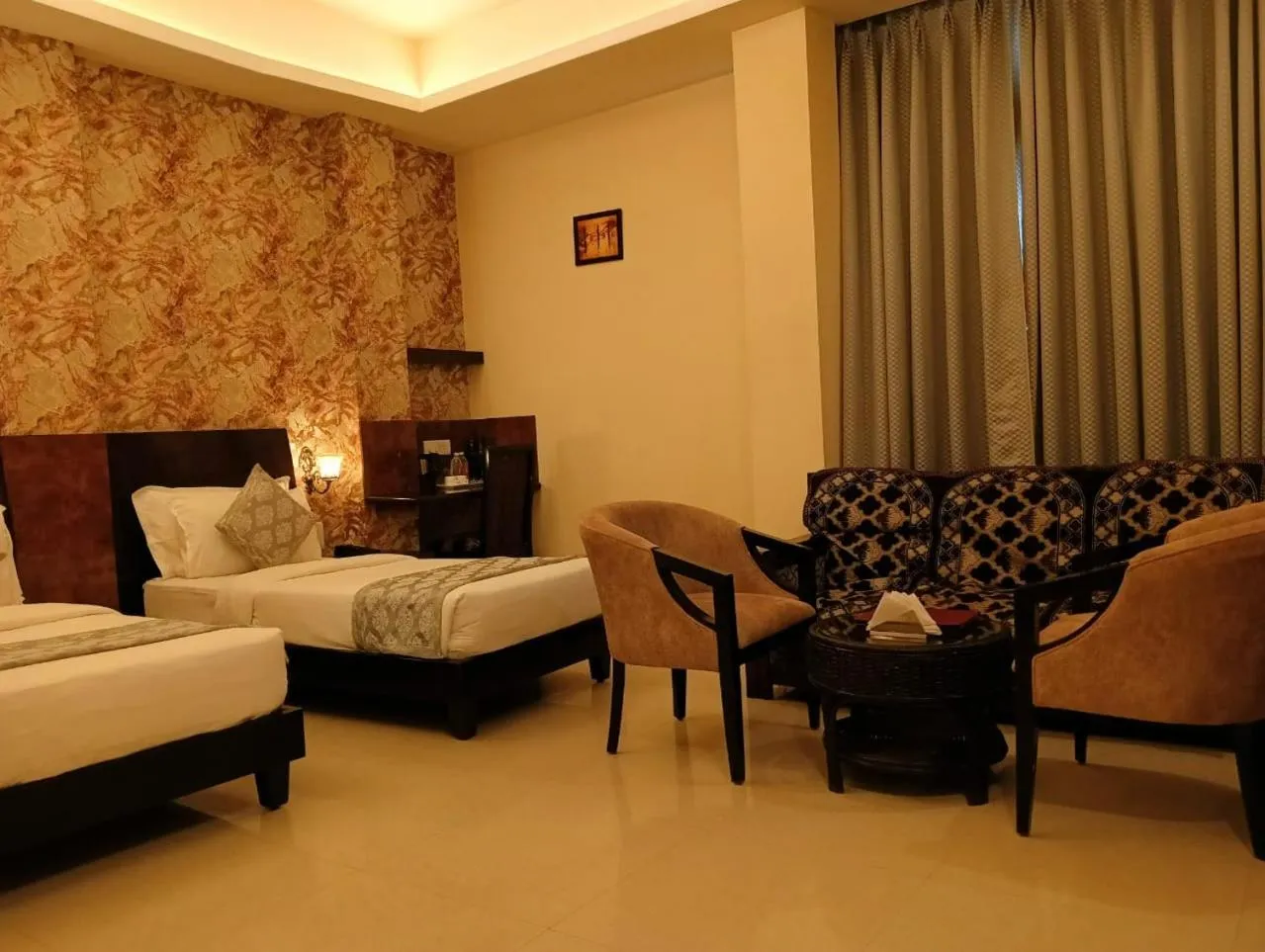 Bed in Hotel Zion Inn, Cantonment, Varanasi