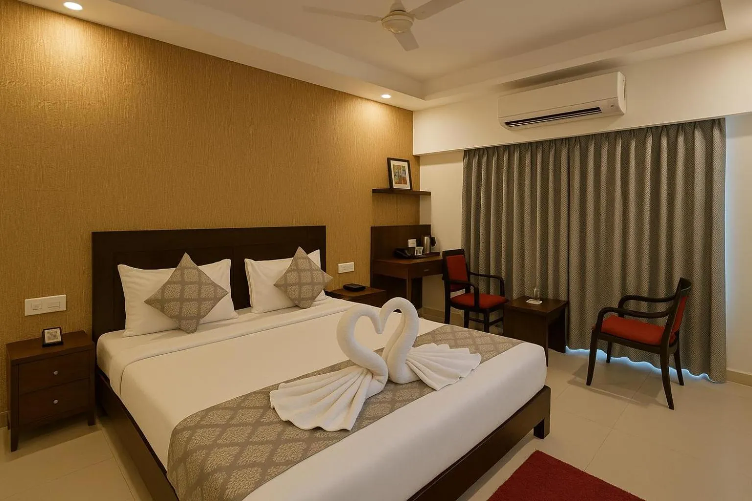 Bed in Hotel Zion Inn, Cantonment, Varanasi