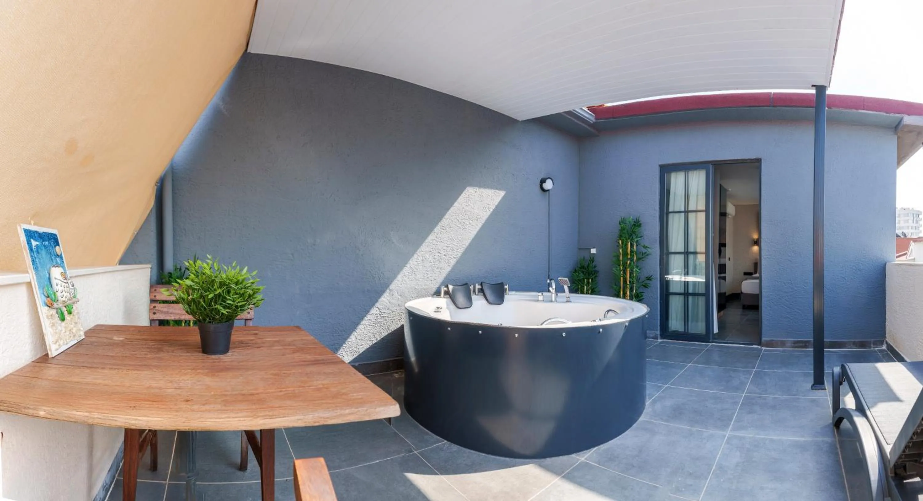 Balcony/Terrace in Mielo Lara Hotel