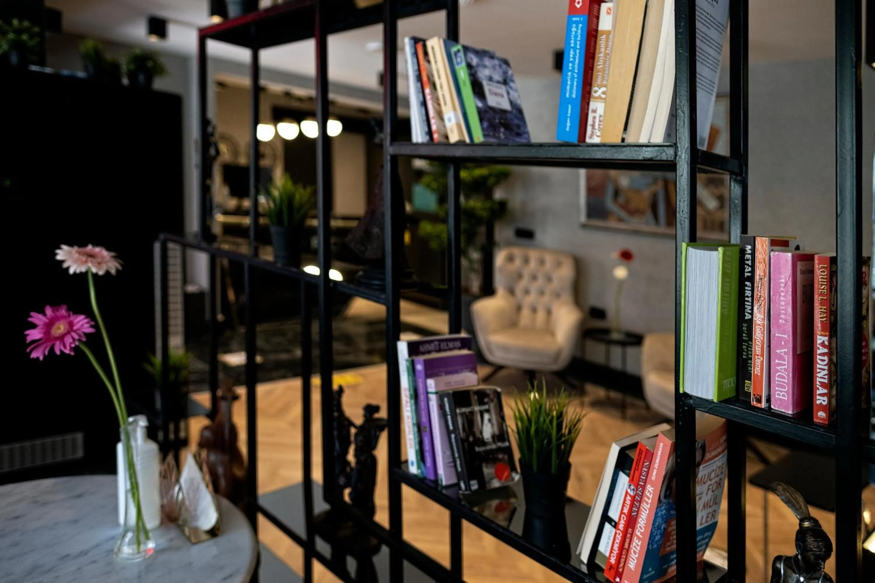 Communal lounge/ TV room in Mielo Lara Hotel