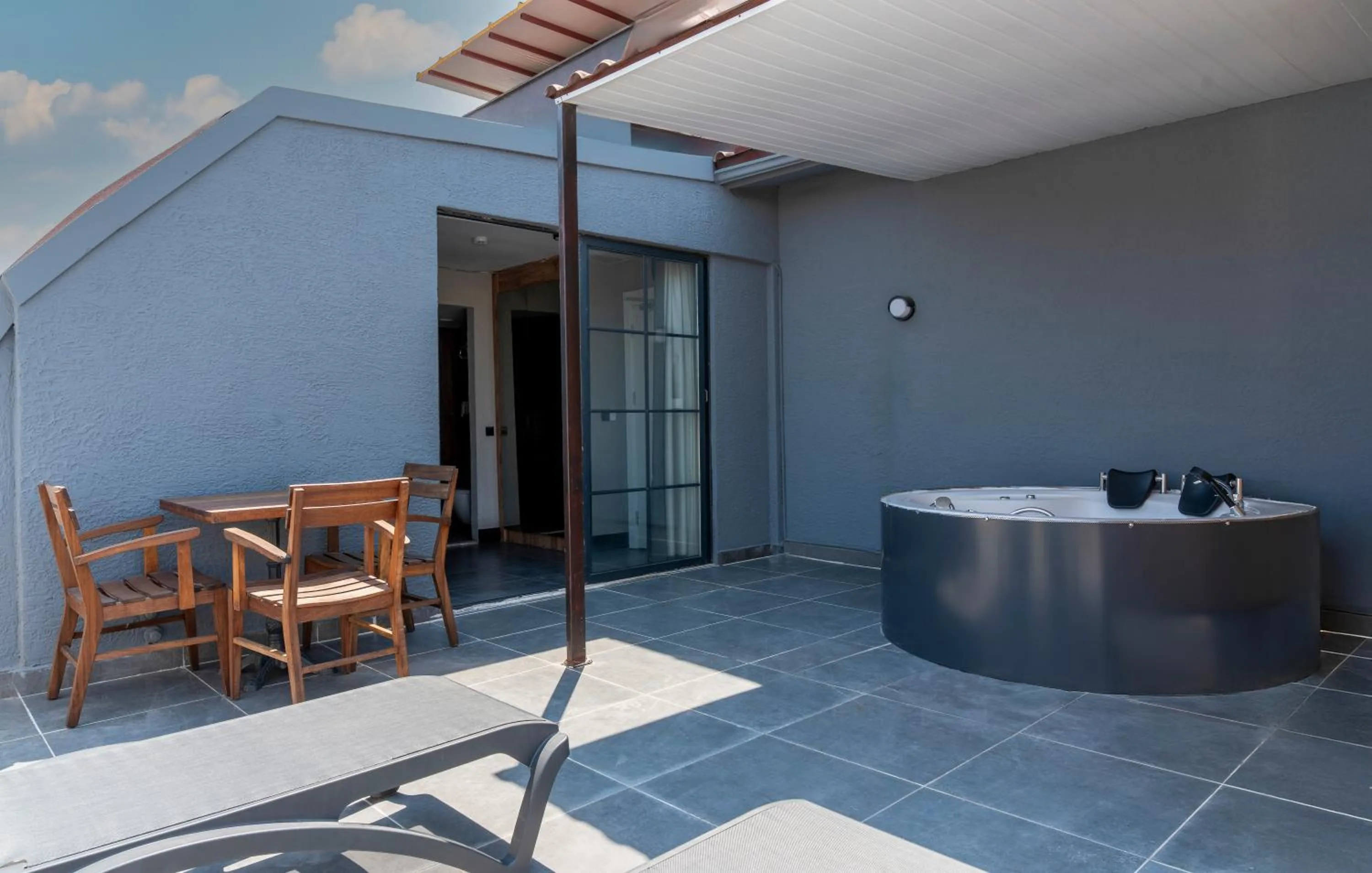 Balcony/Terrace in Mielo Lara Hotel