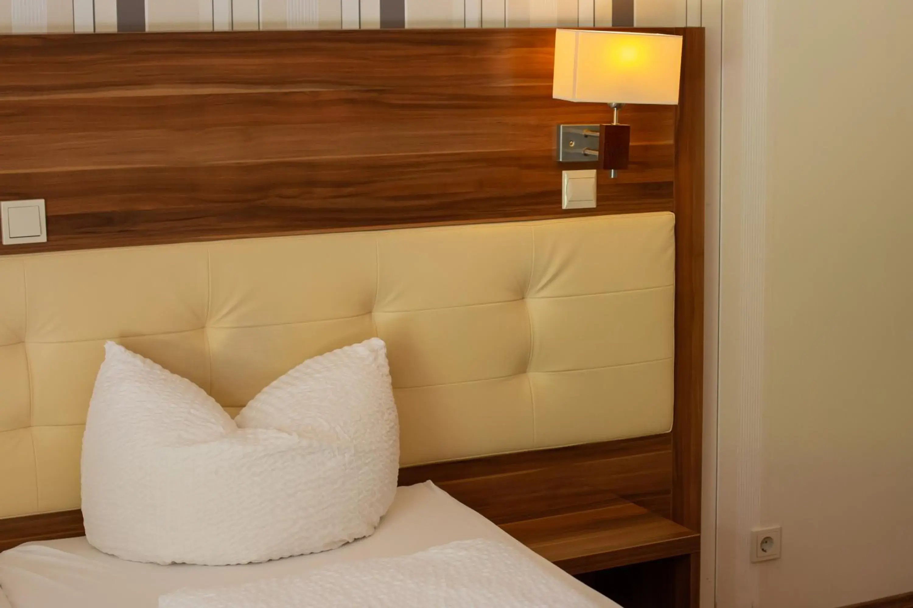 Single Room - single occupancy in Hotel-Restaurant Laux Single Room - single occupancy in Hotel-Restaurant Laux