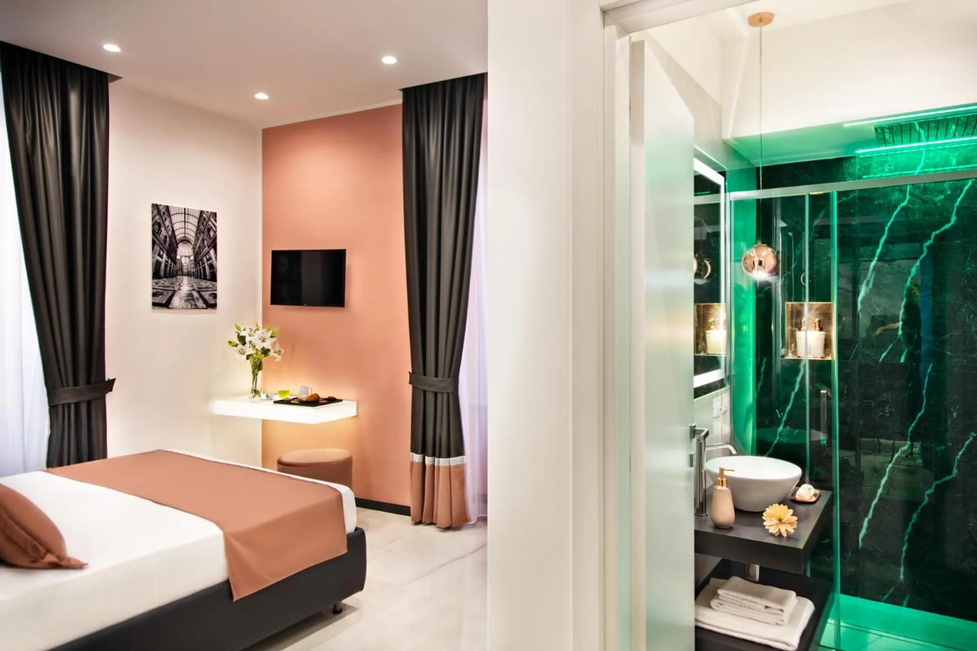 Bed in La Lepre Napoli