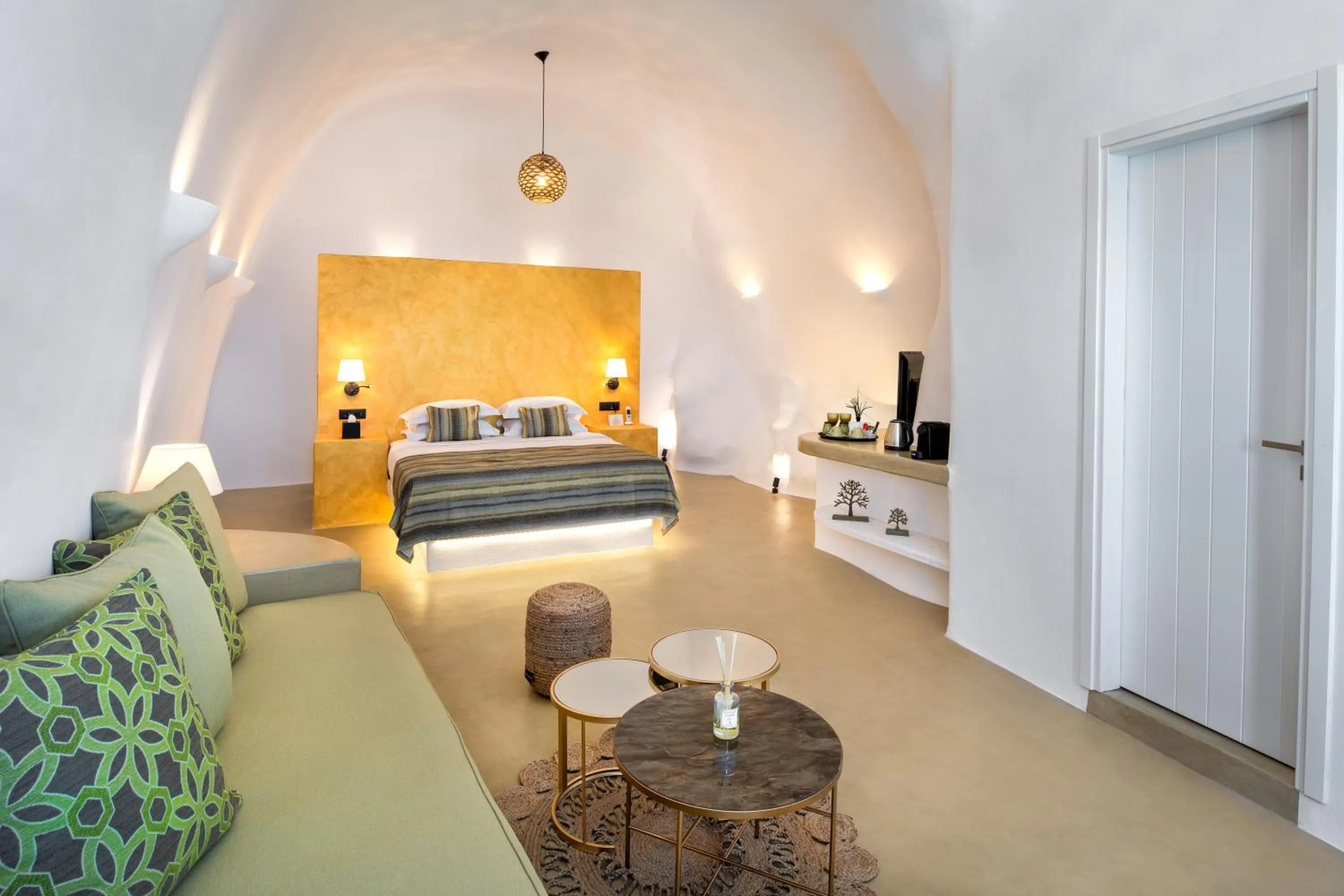 Bedroom, Bed in Siete Mares Luxury Suites