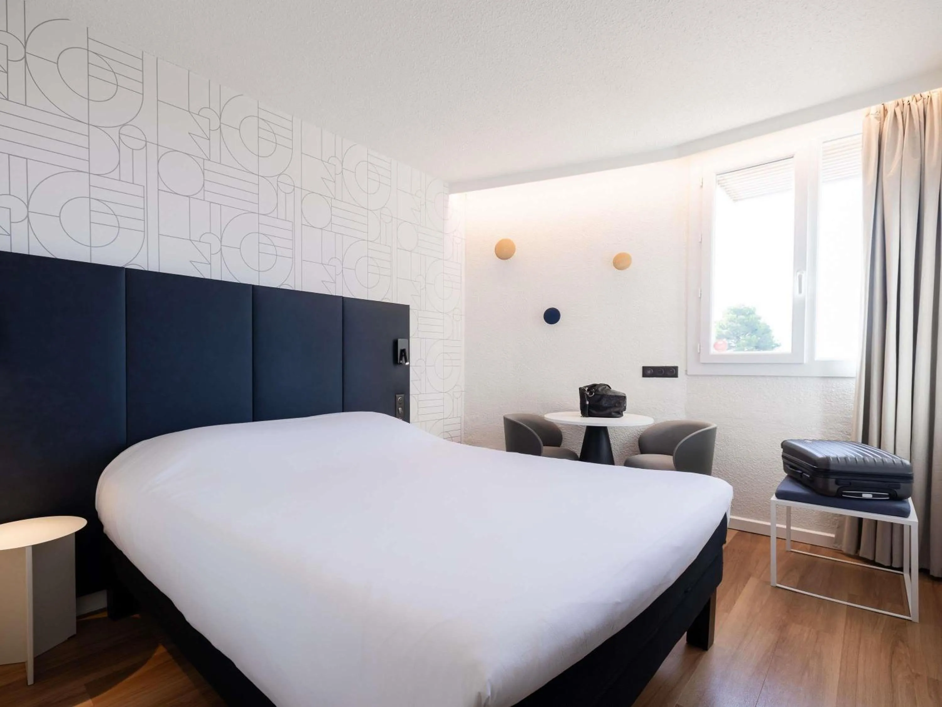 Bedroom, Bed in ibis Beziers Est Mediterranee A9/A75