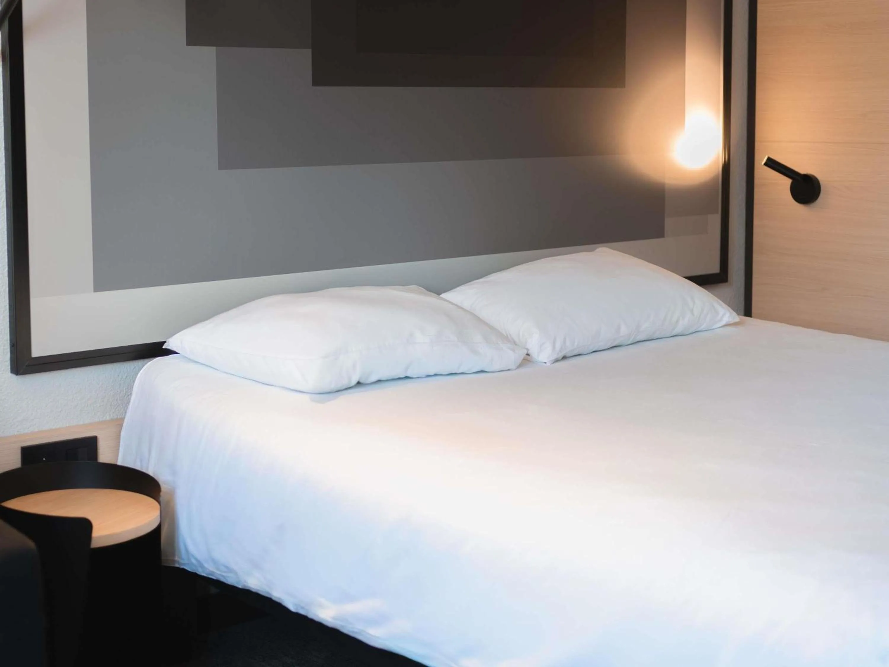 Bedroom, Bed in ibis Beziers Est Mediterranee A9/A75