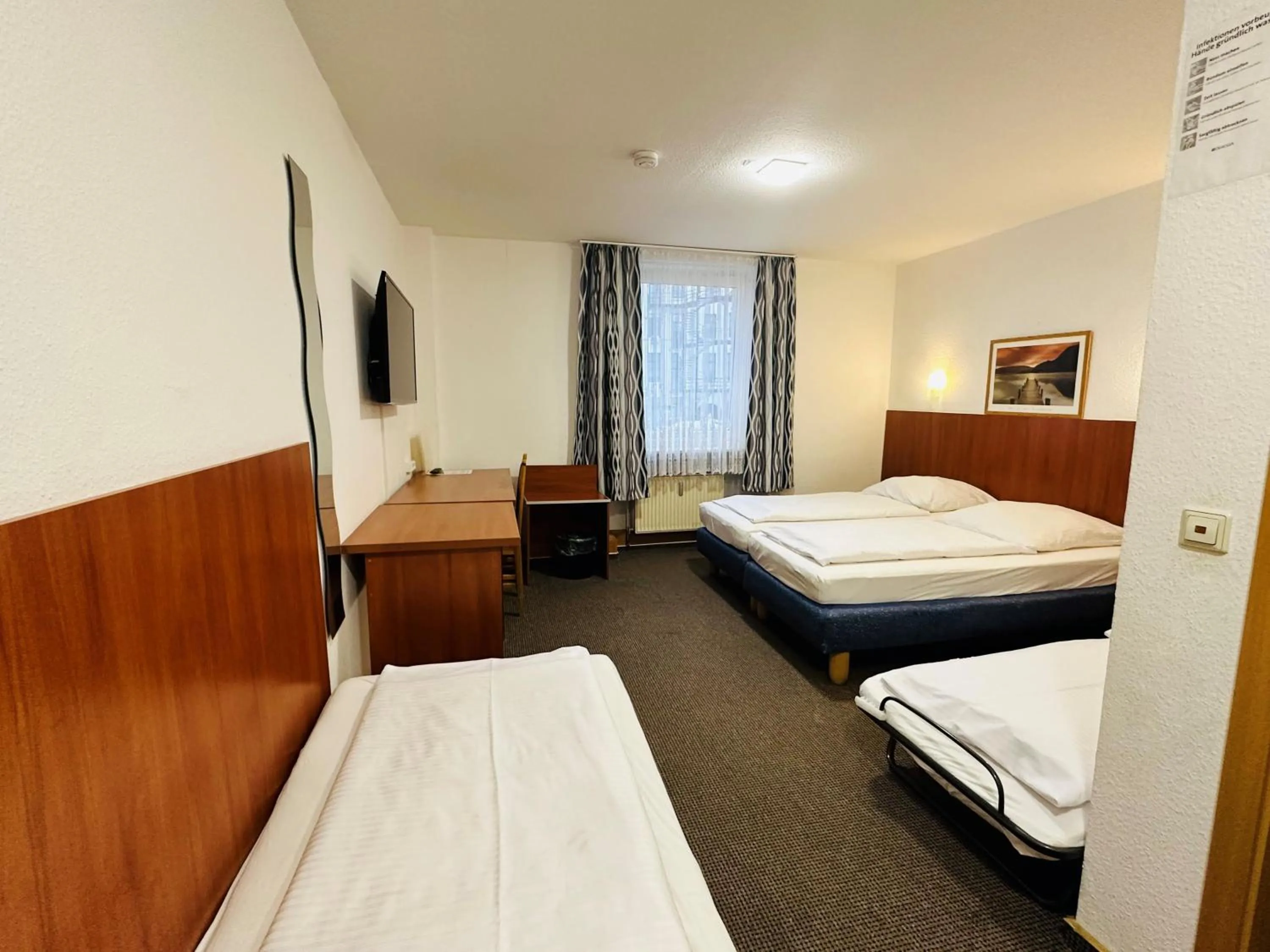 Bed in Hotel Zentrum