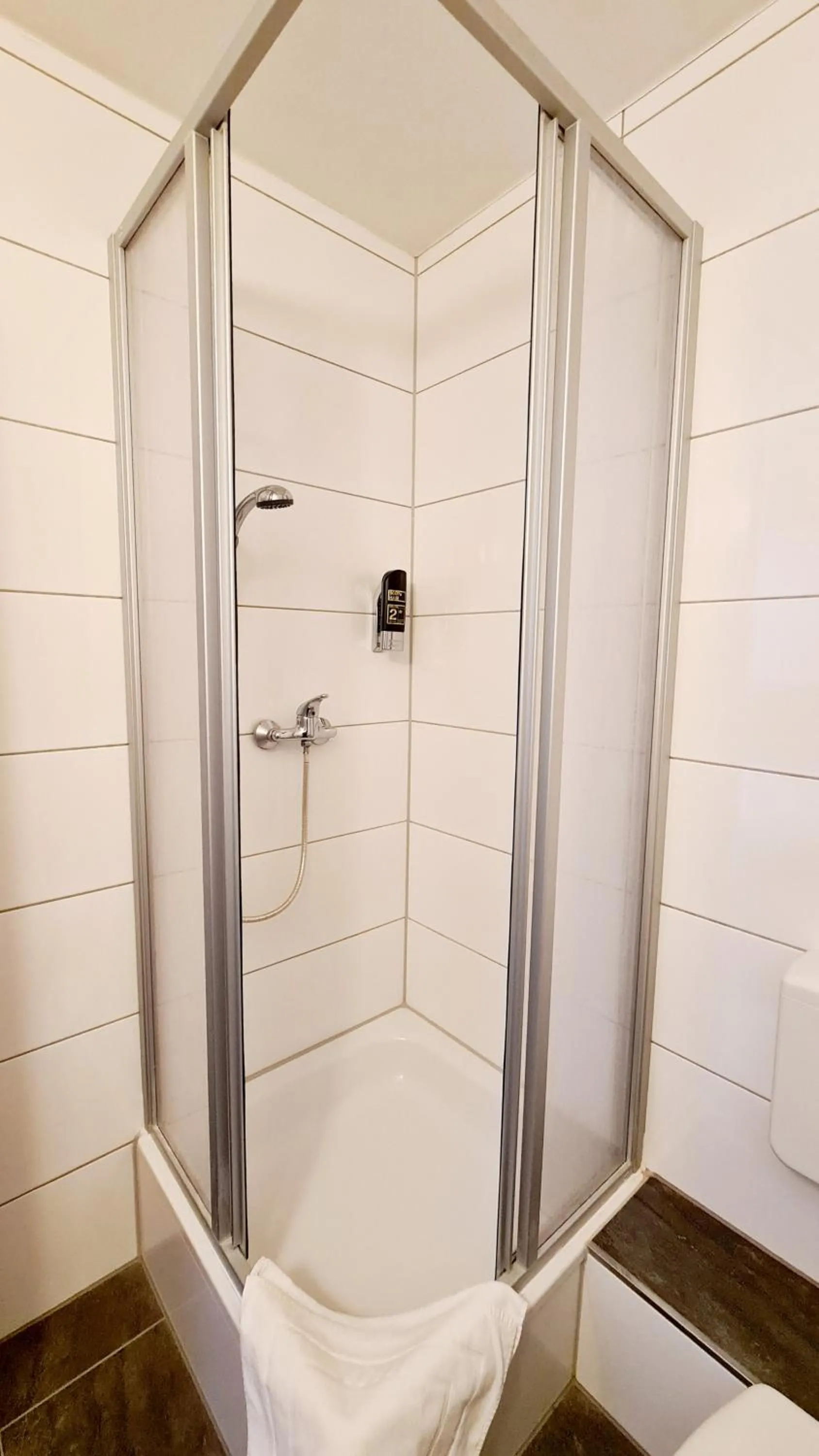 Bathroom in Hotel Zentrum