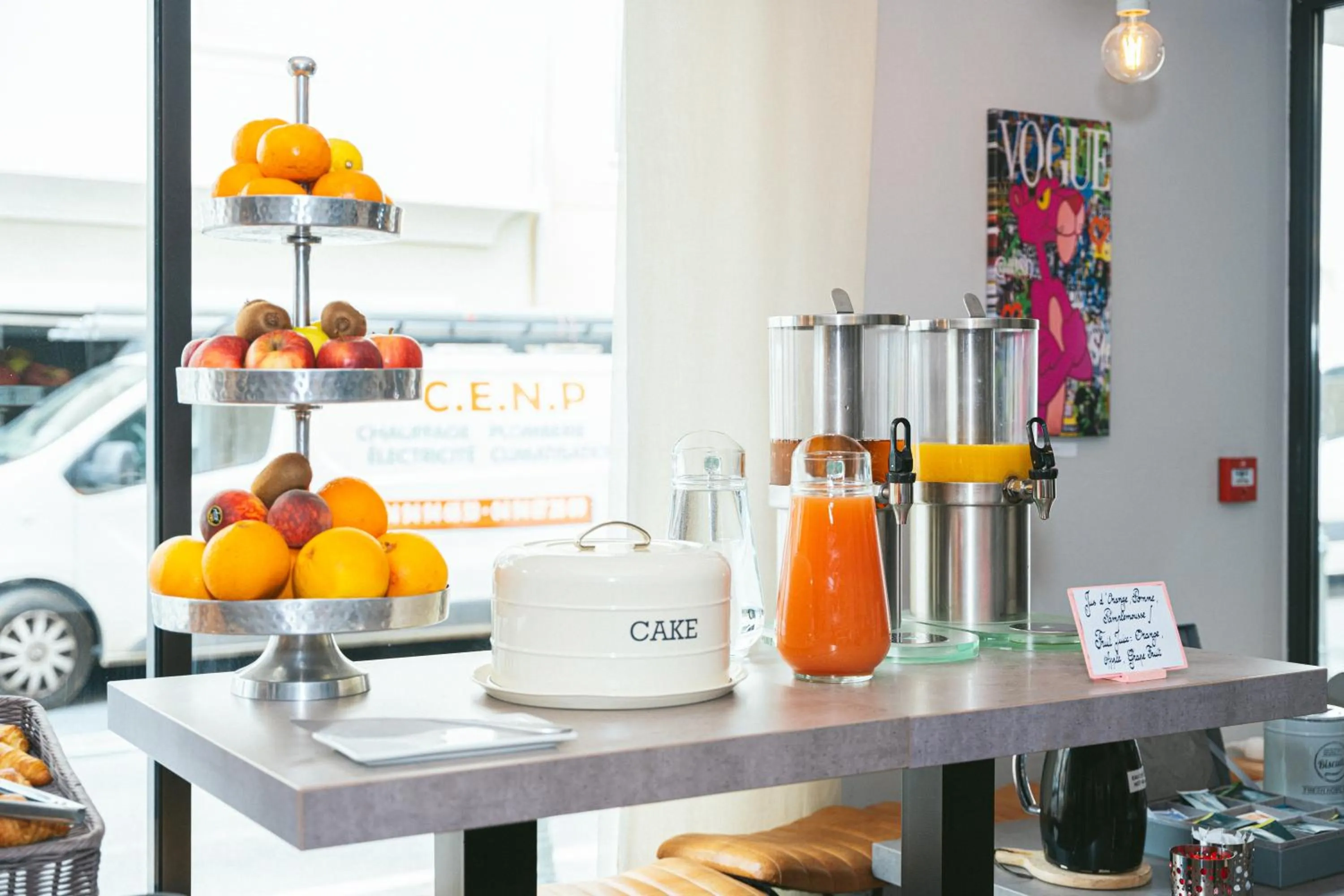 Breakfast in Holidays & Work HOTEL