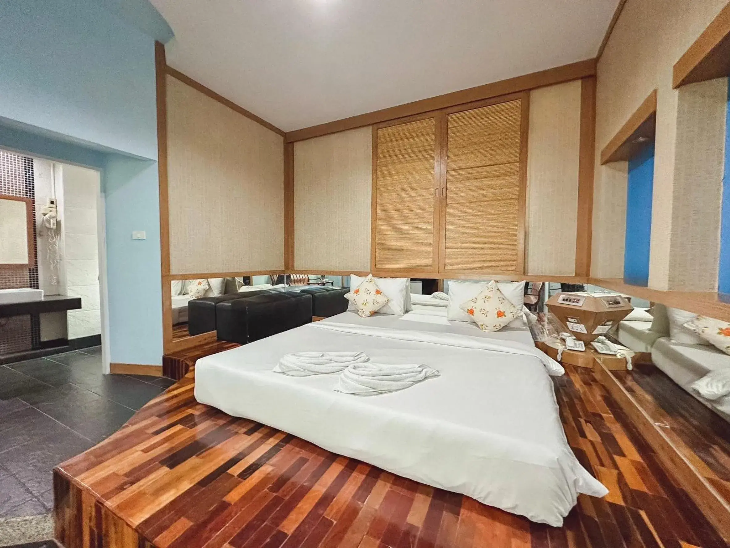 Deluxe Double Room in Suan Palm Garden View Deluxe Double Room in Suan Palm Garden View