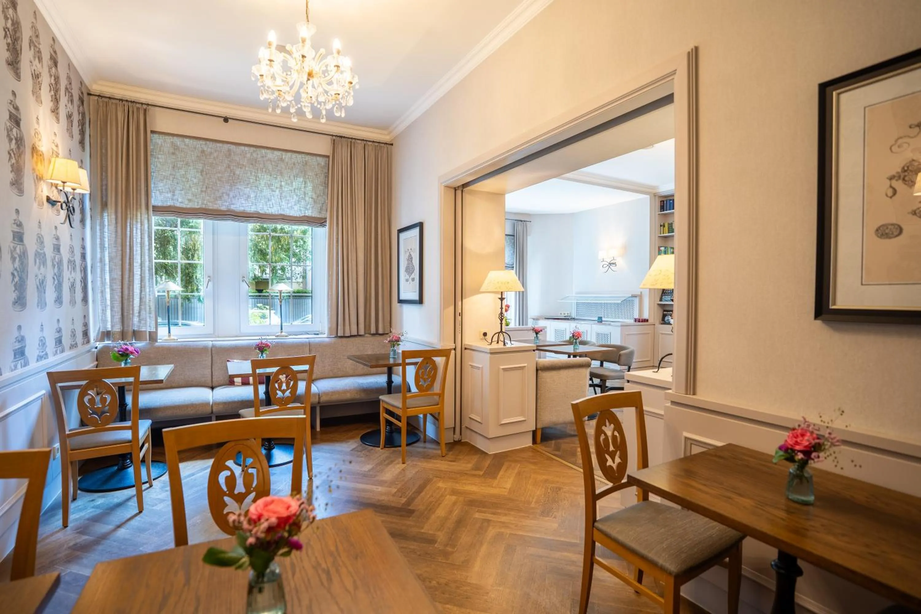 Restaurant/places to eat in Hotel Villa Florentina