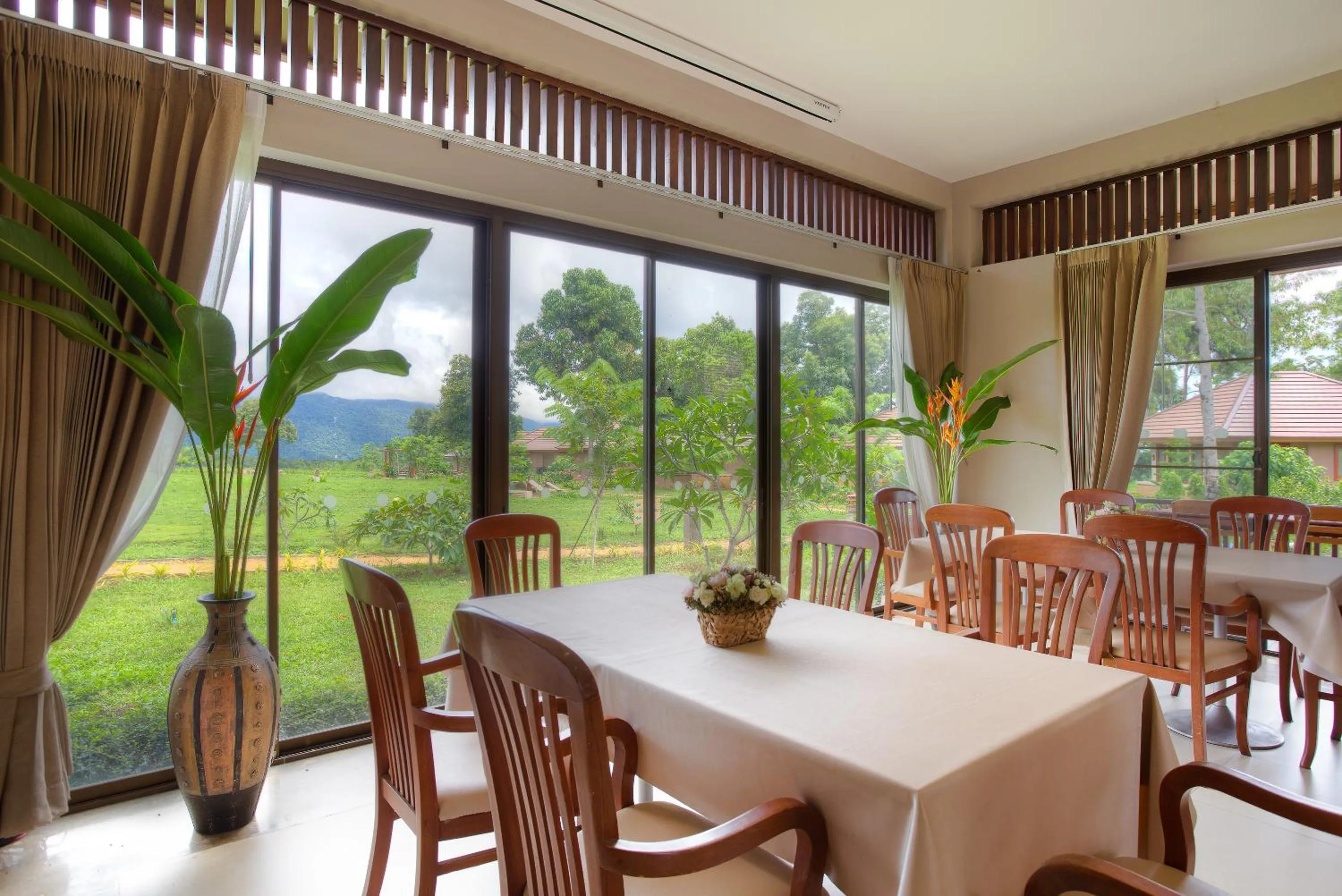 Restaurant/places to eat in Sabaidee Valley