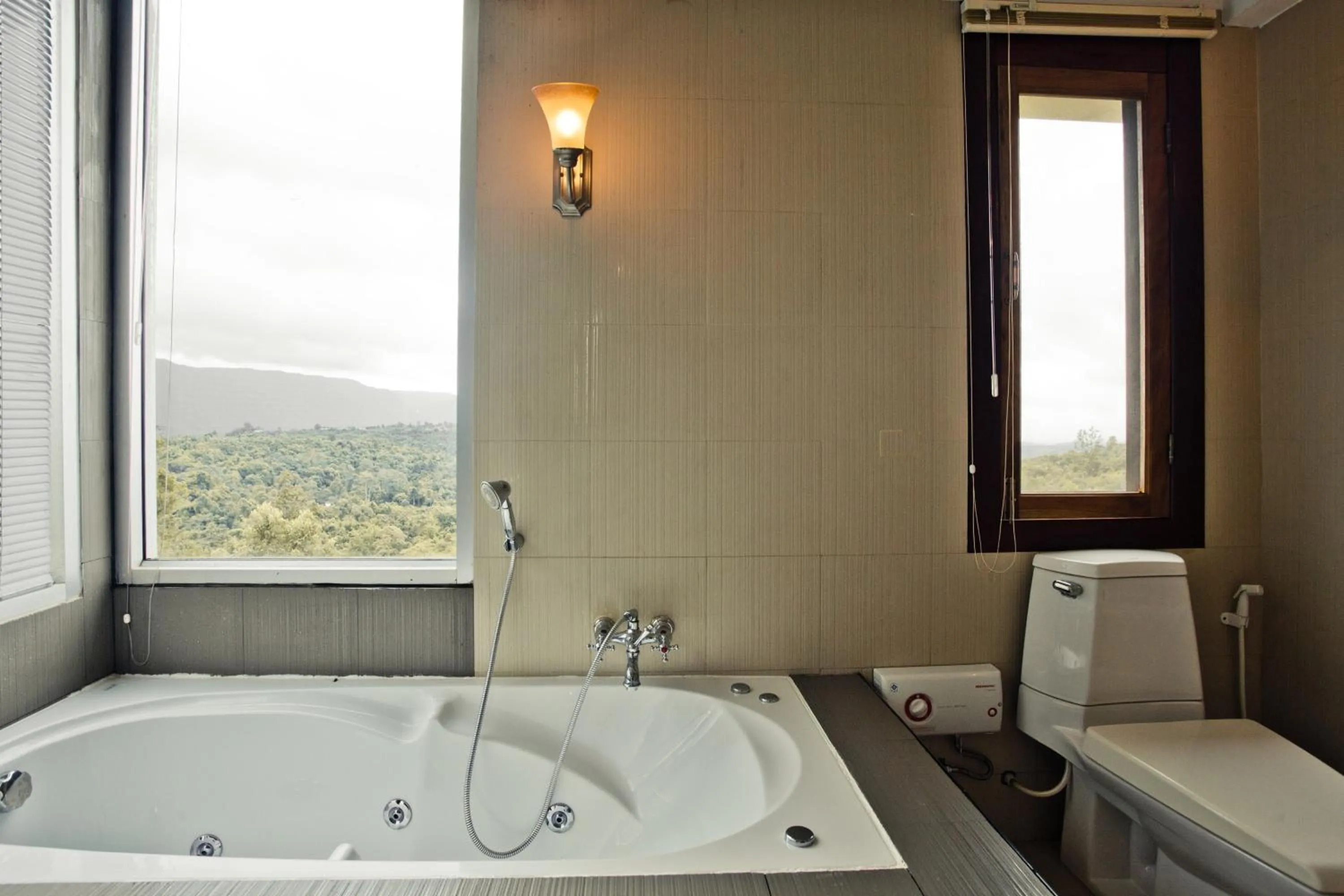 Bathroom in Sabaidee Valley