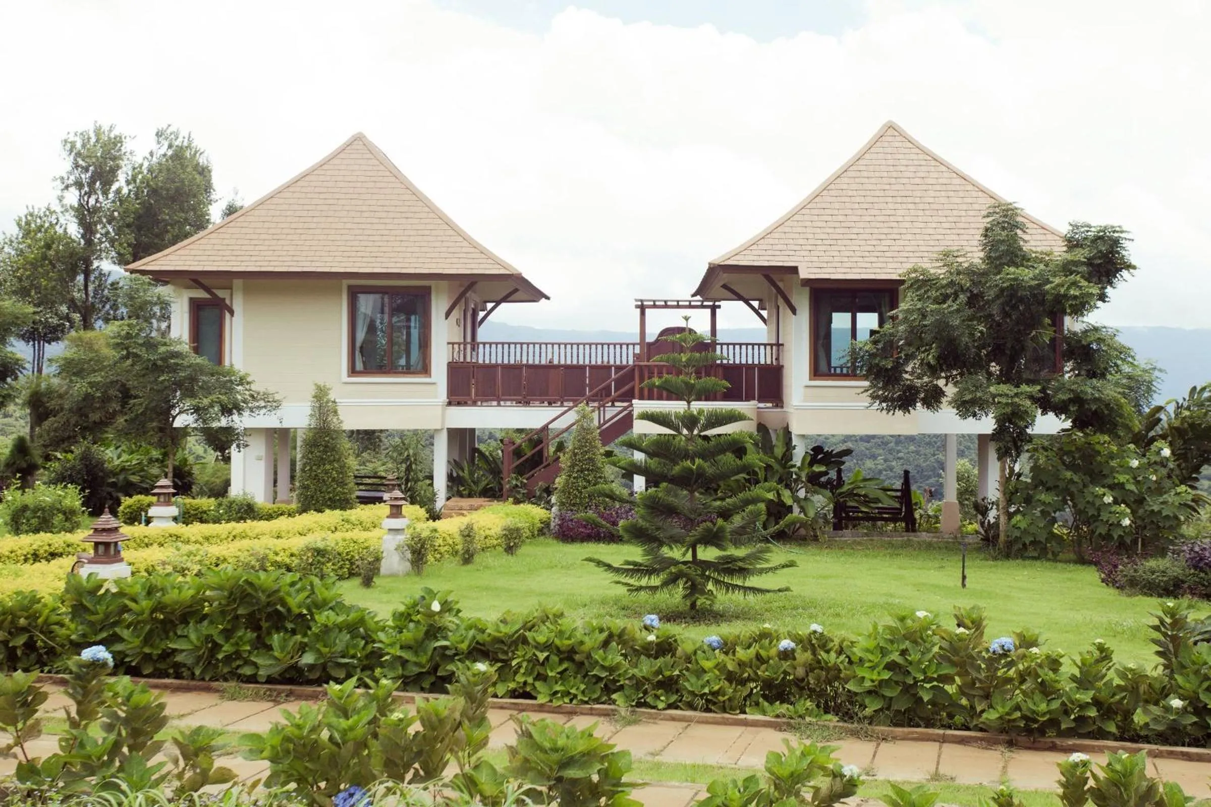 Garden in Sabaidee Valley