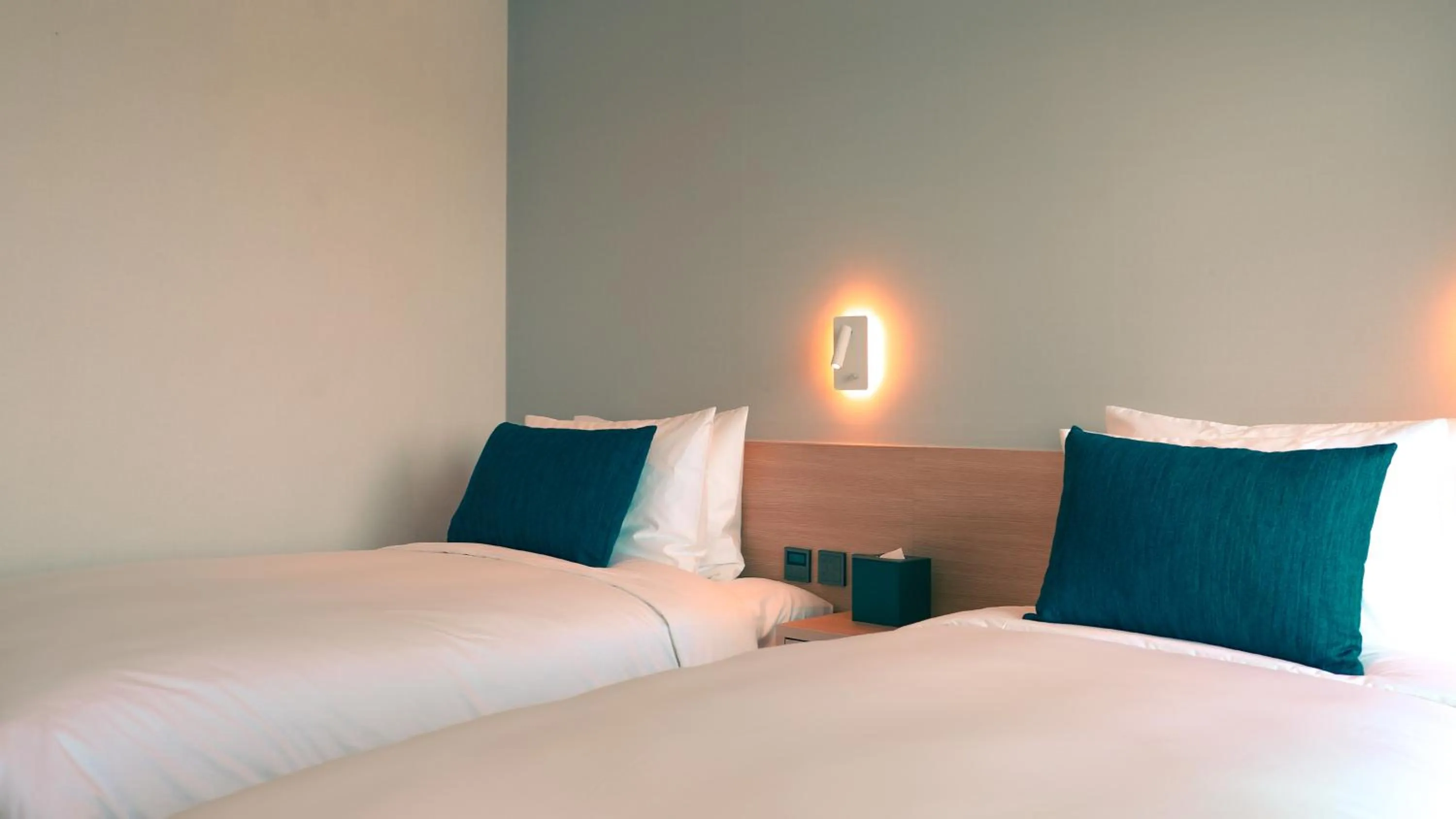 Bed in Connect Busan Hotel & Residence