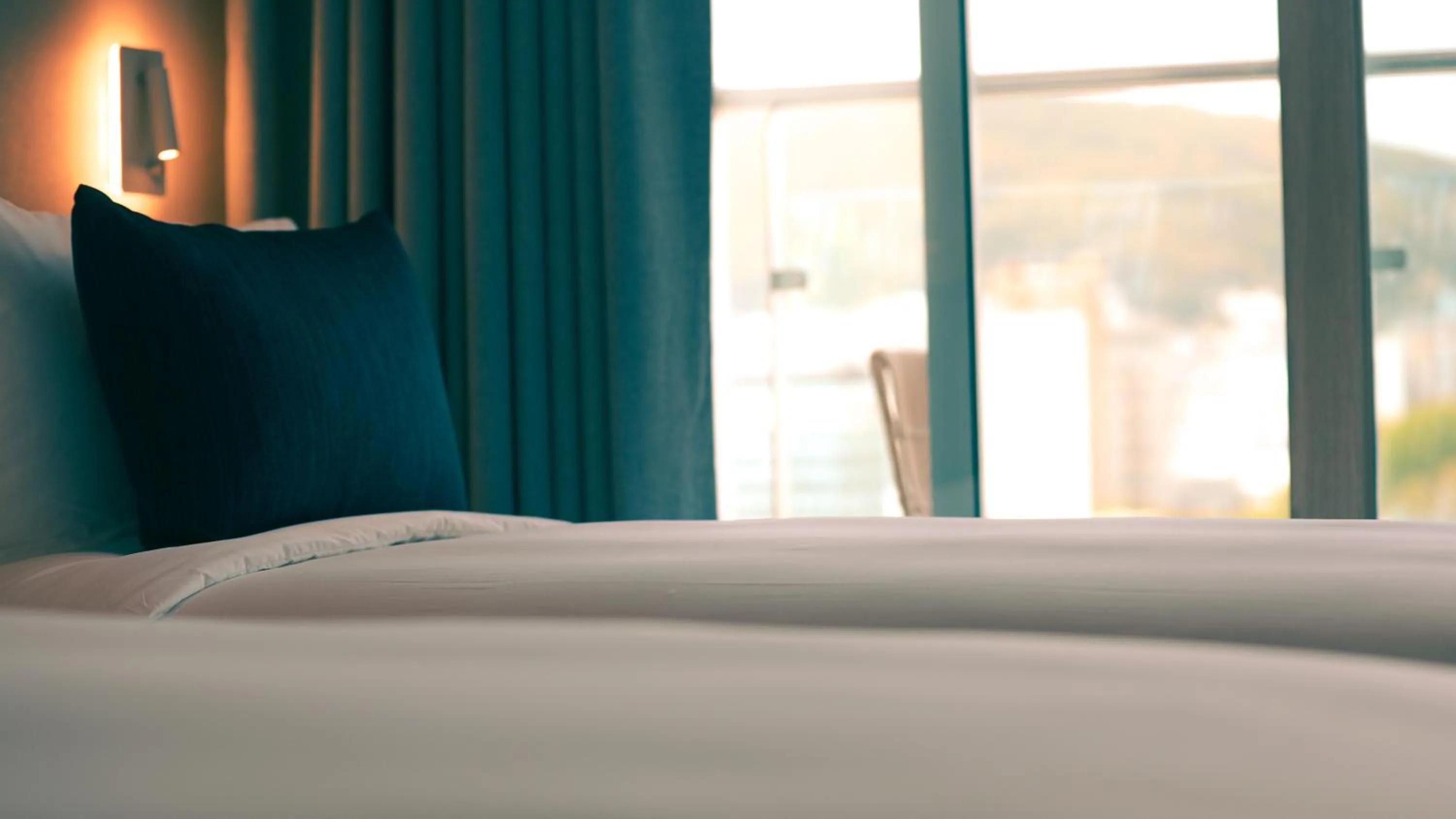 Bed in Connect Busan Hotel & Residence