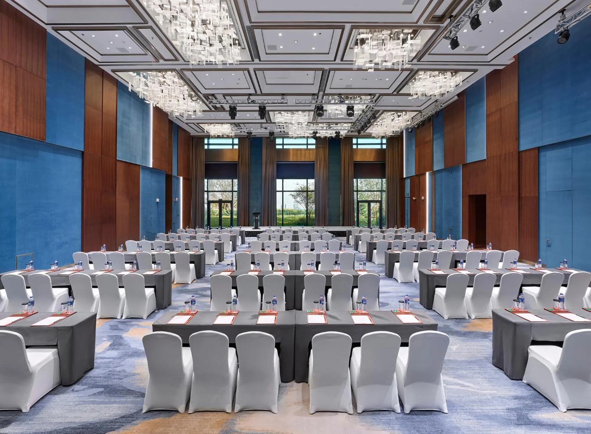 Banquet/Function facilities in Hard Rock Hotel Dalian