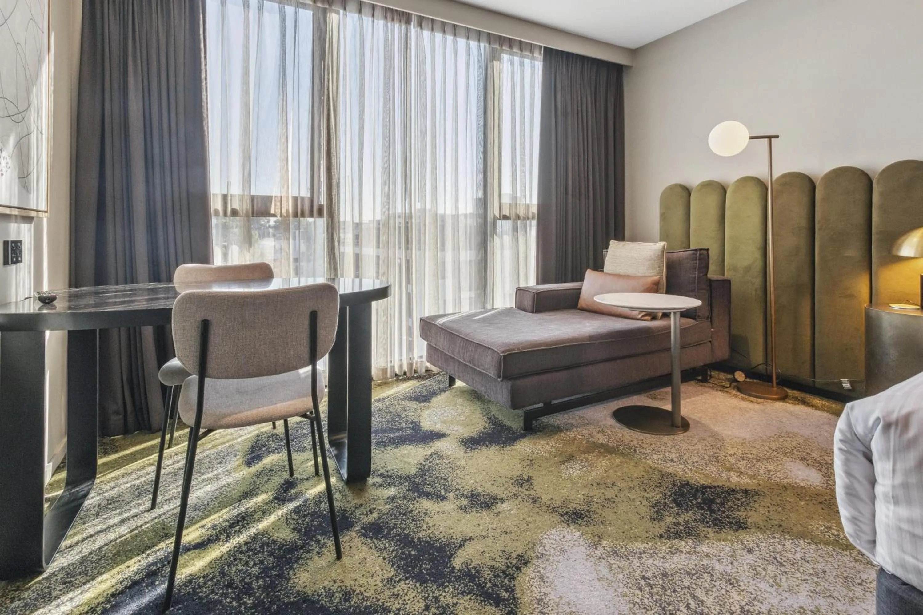 Bedroom, Bed in Melbourne City Apartment Hotel