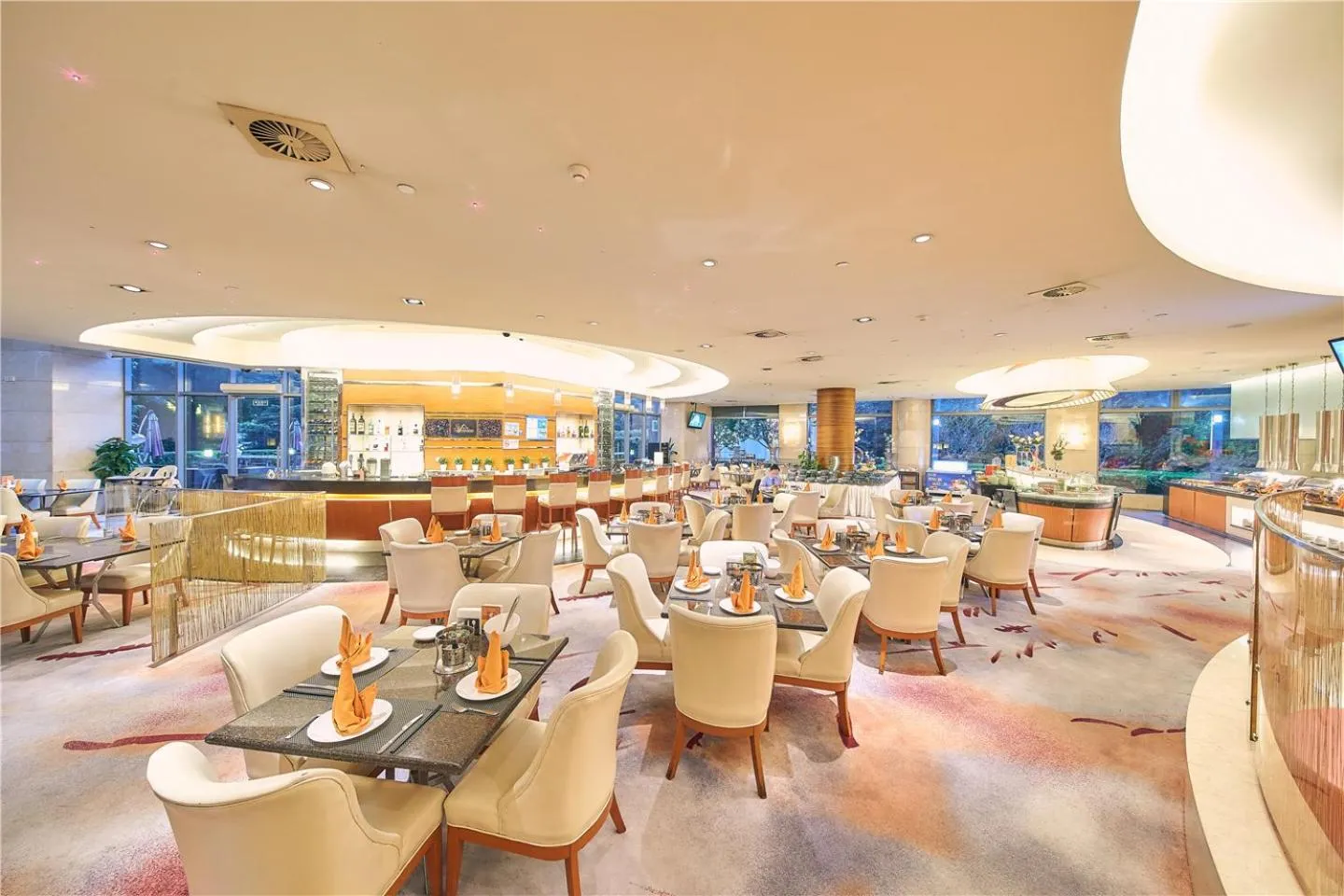 Restaurant/places to eat in Parkview Hotel