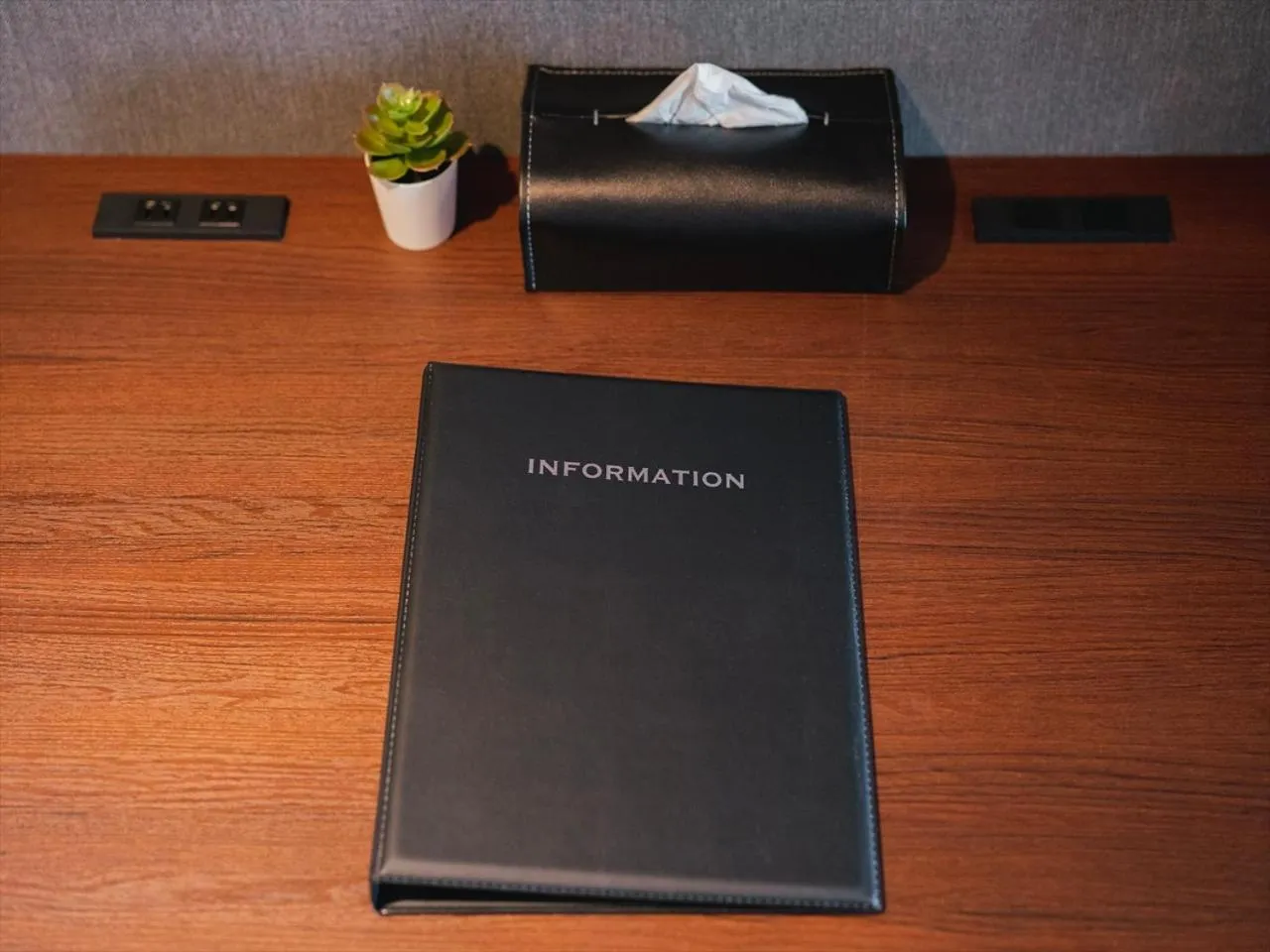 Decorative detail in HIT Tenjin