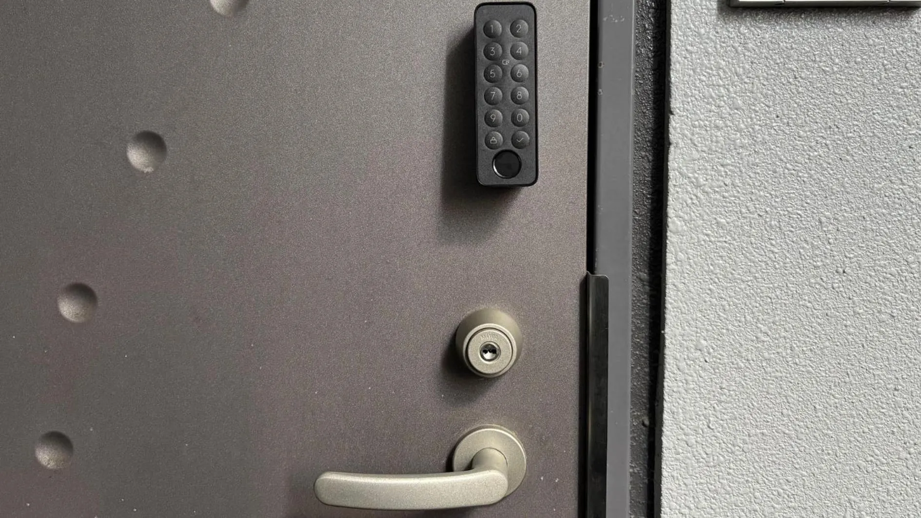 Photo of the whole room in HIT Tenjin