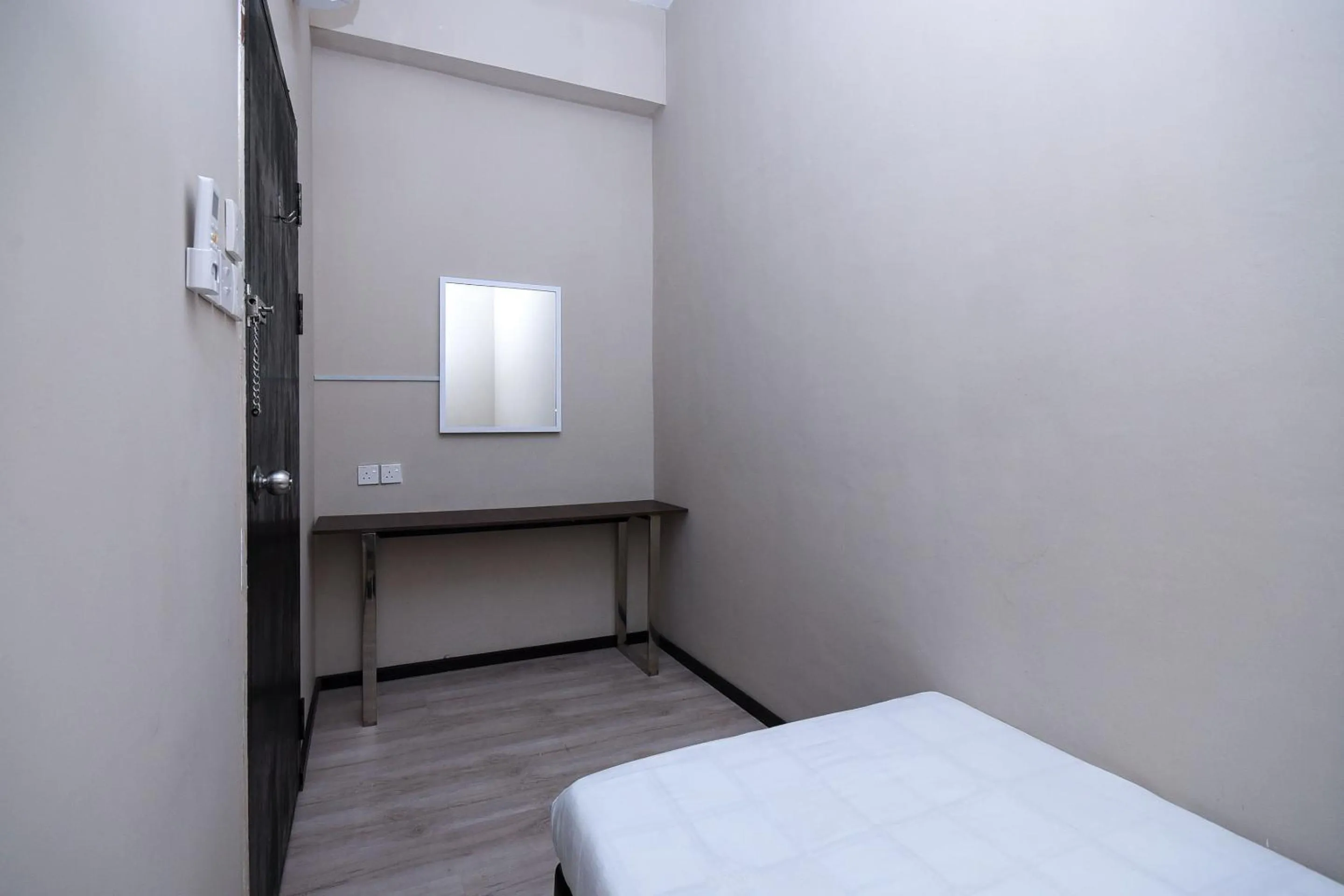 Bedroom, Bed in Hotel O Lm Residence