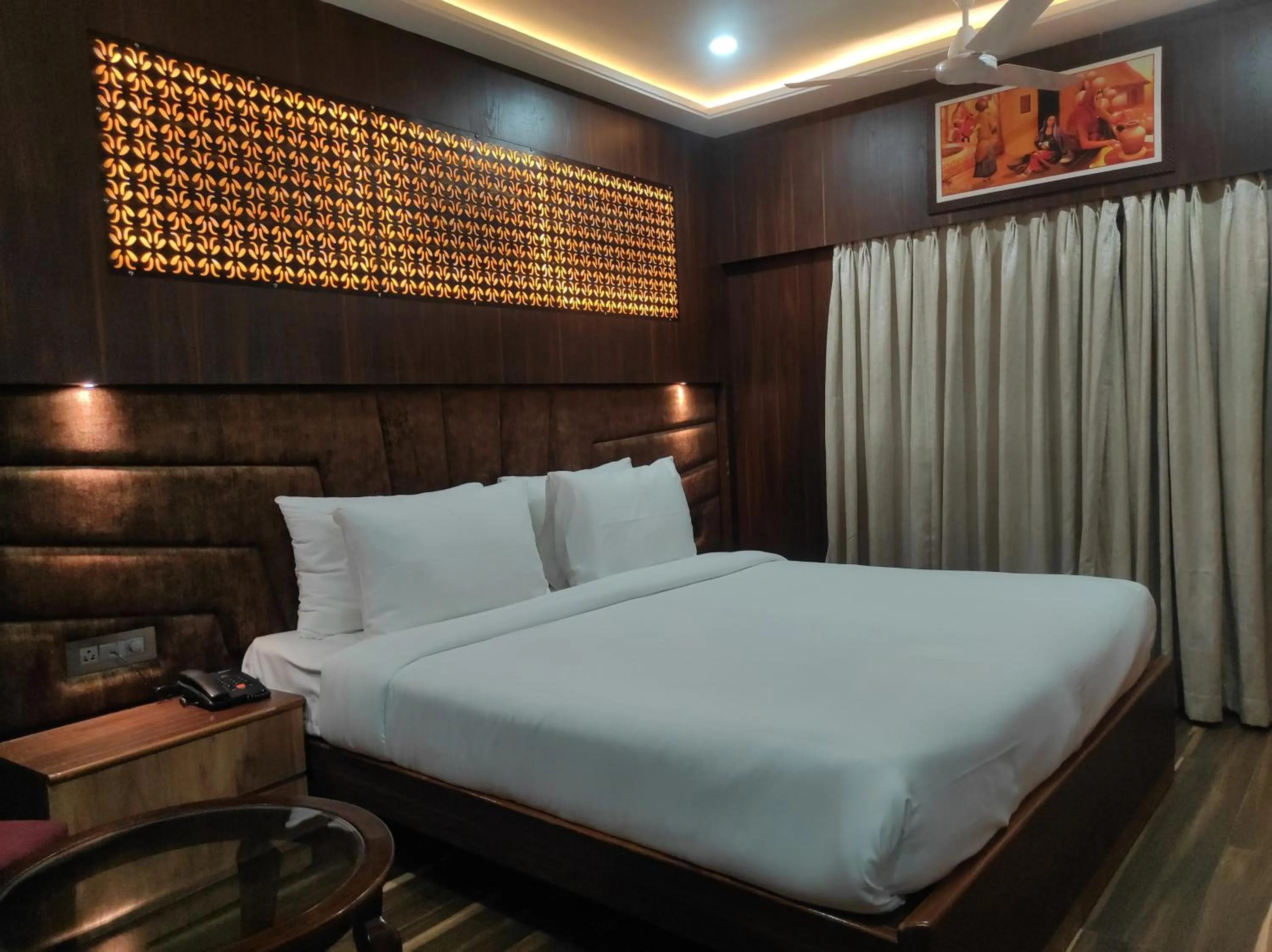 Bed in Hotel Aavas Inn