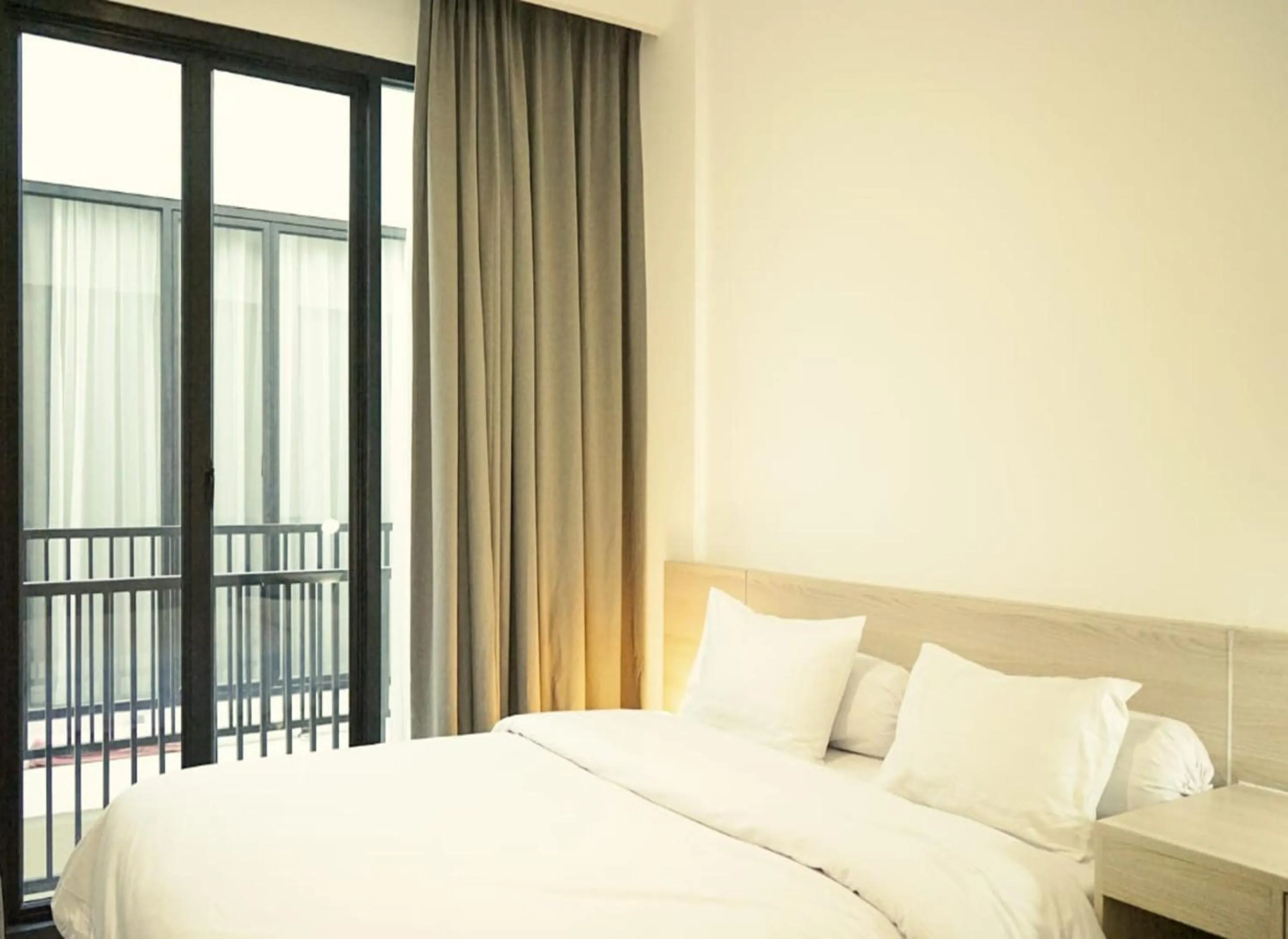 Bed in Mendjangan Mansion