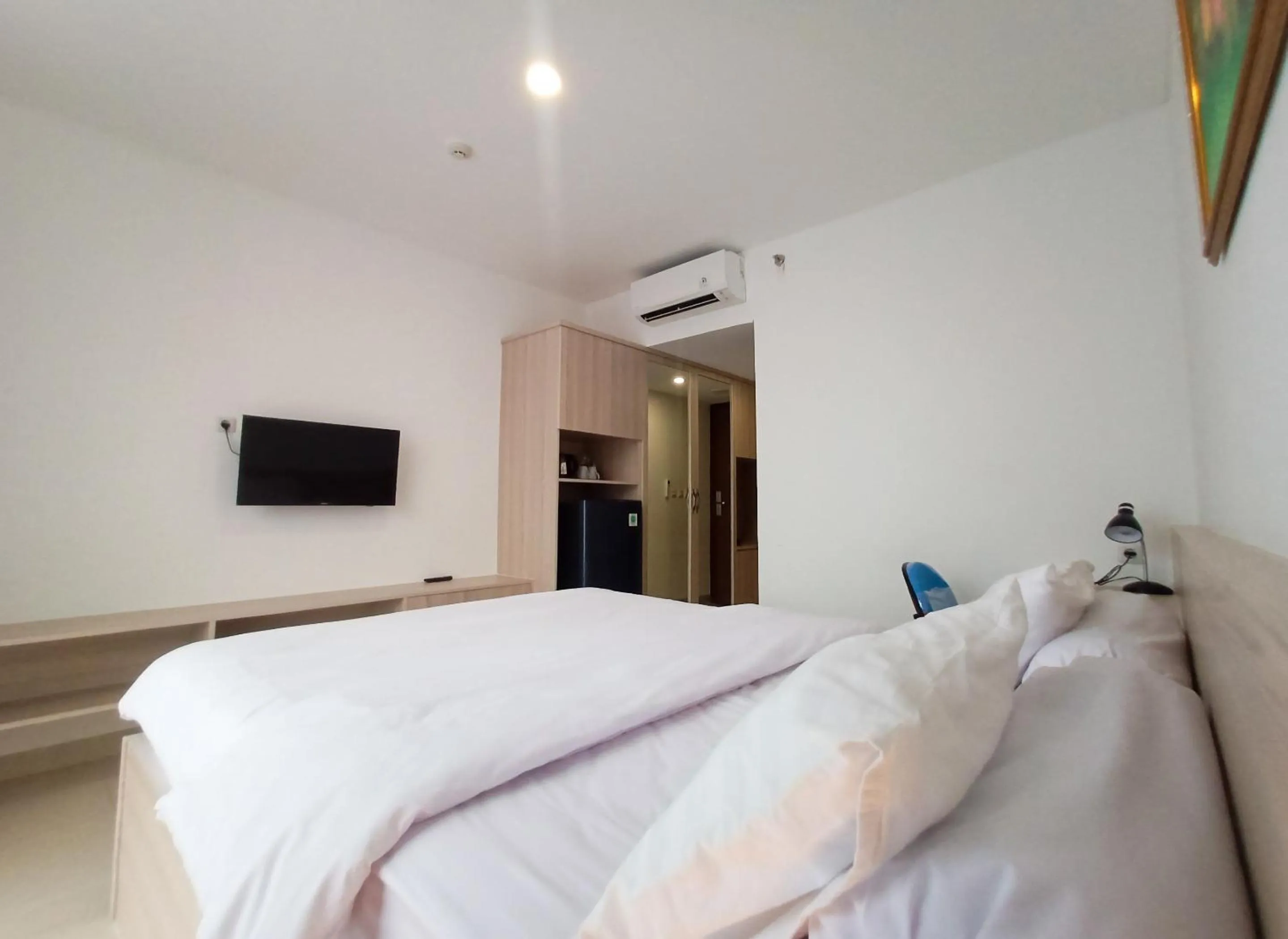 Bed in Mendjangan Mansion