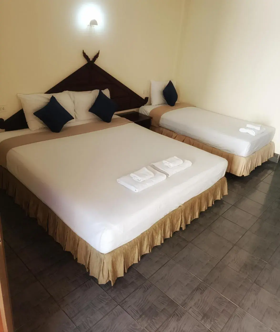 Standard Triple Room in Ban Nam Mao Resort Standard Triple Room in Ban Nam Mao Resort