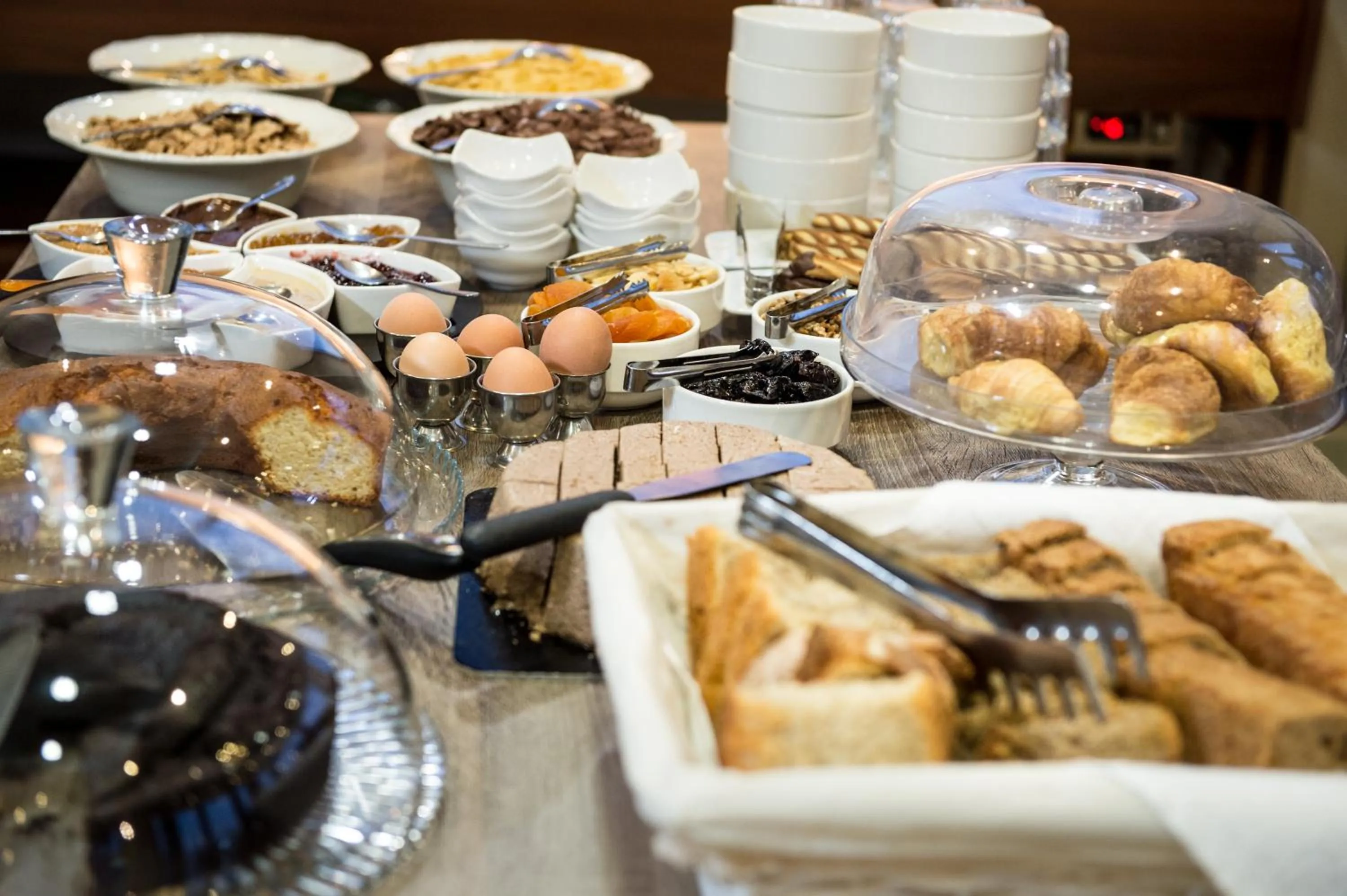 Buffet breakfast in Premier Agrinio Heart Hotel