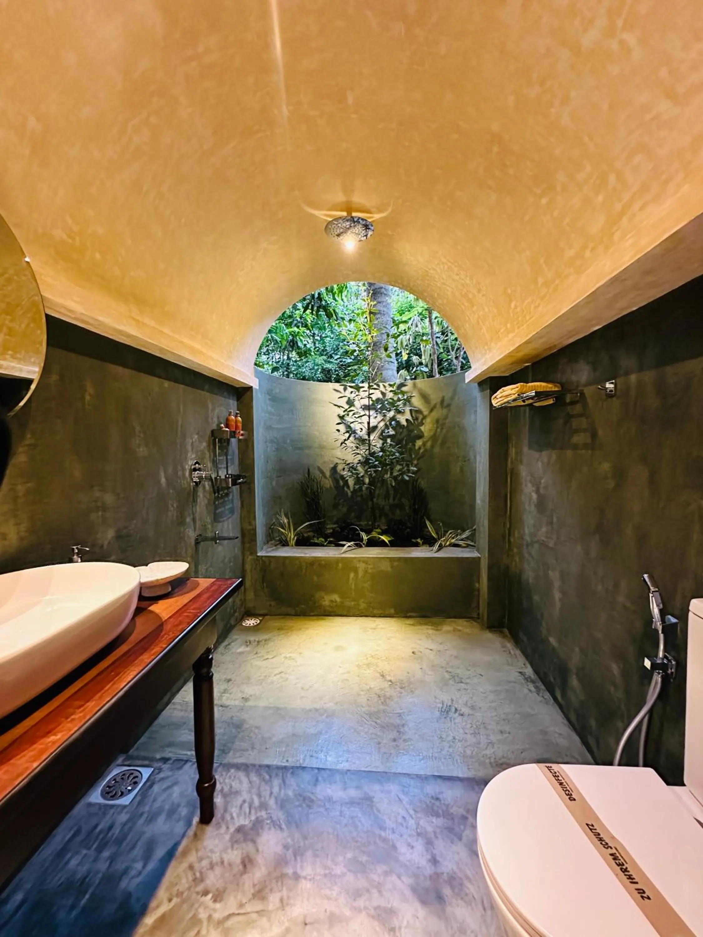 Dunes Unawatuna Hotel