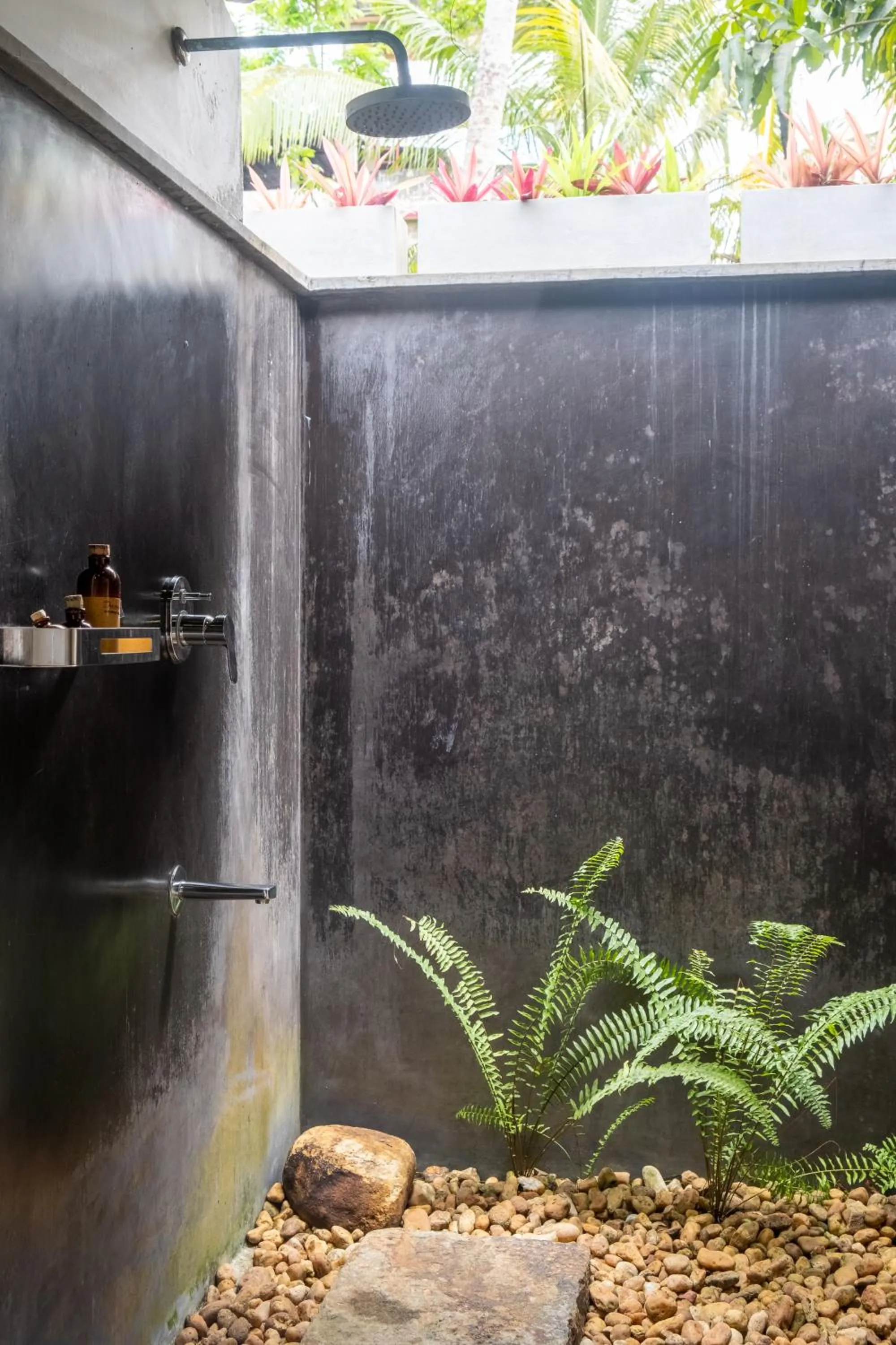 Dunes Unawatuna Hotel