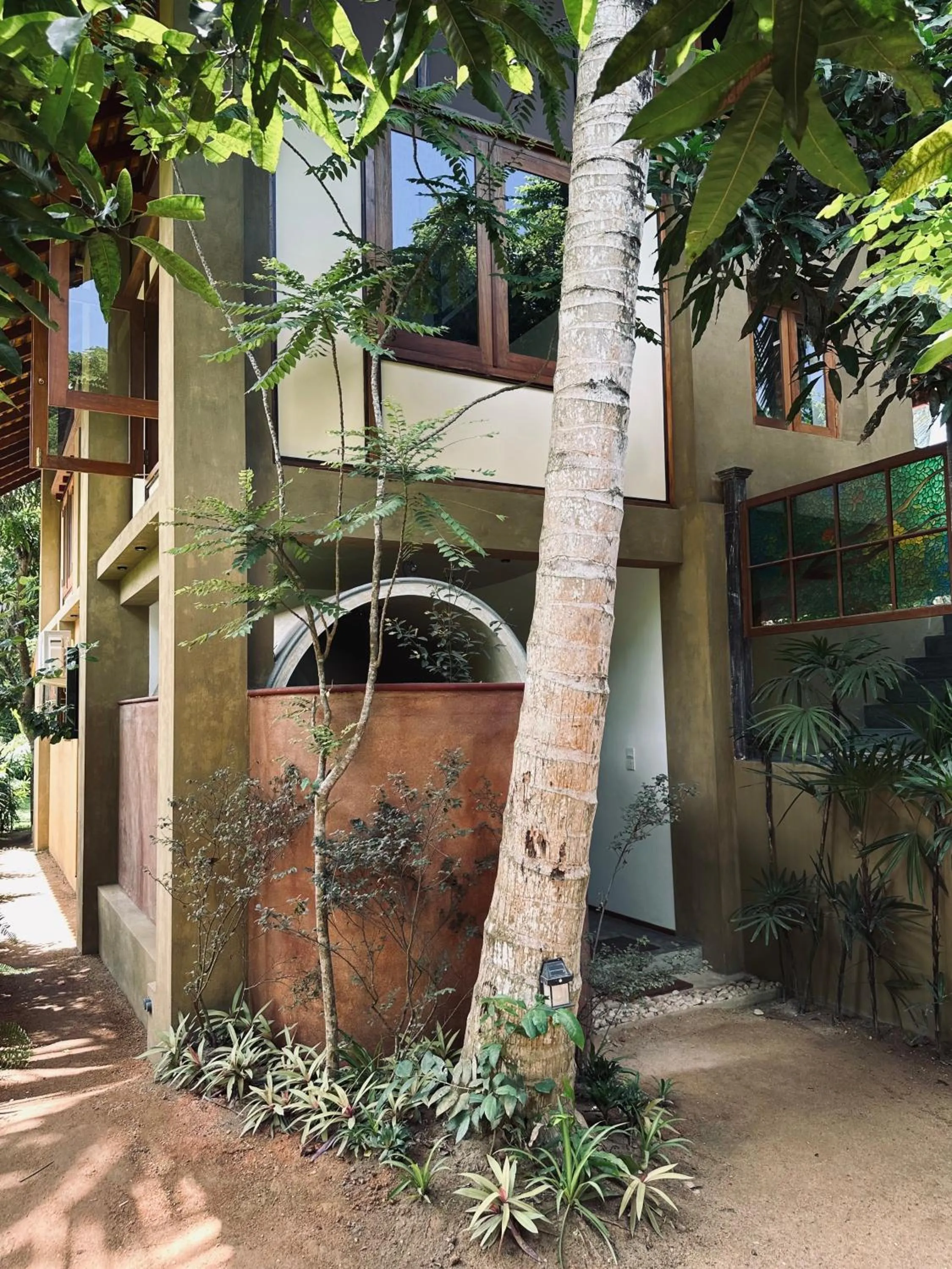 Dunes Unawatuna Hotel